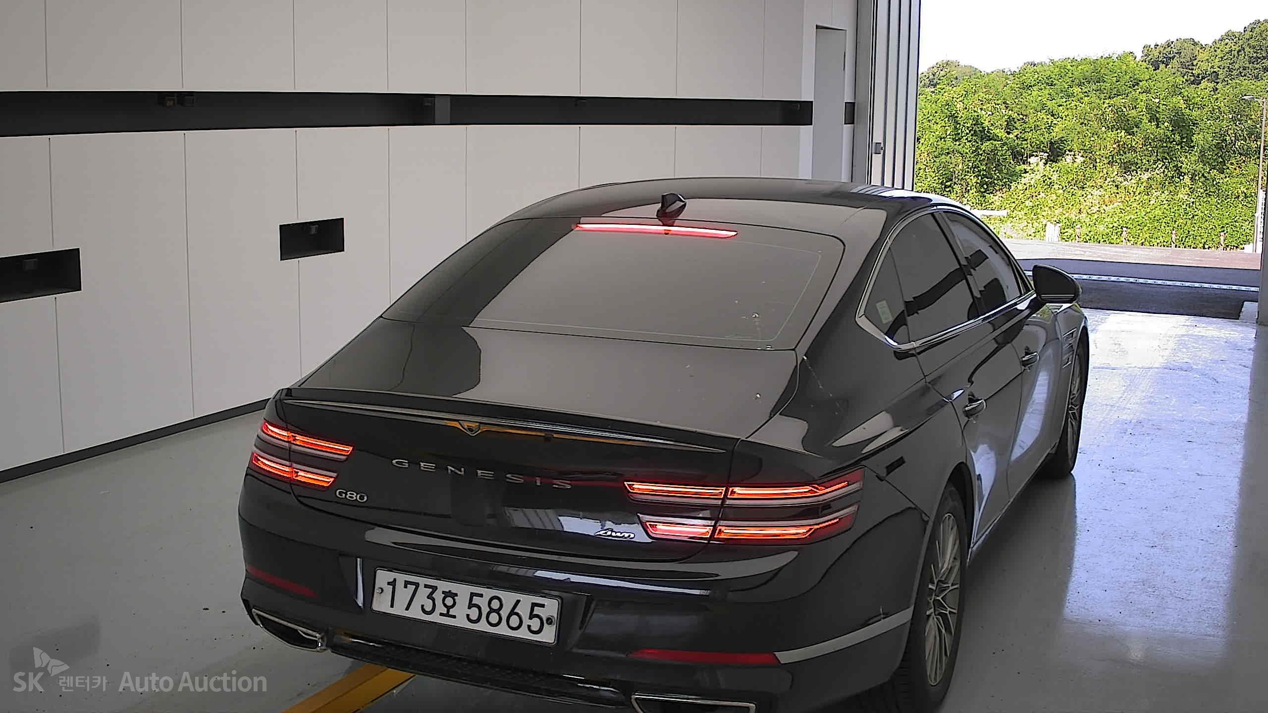 2021 - genesis g80