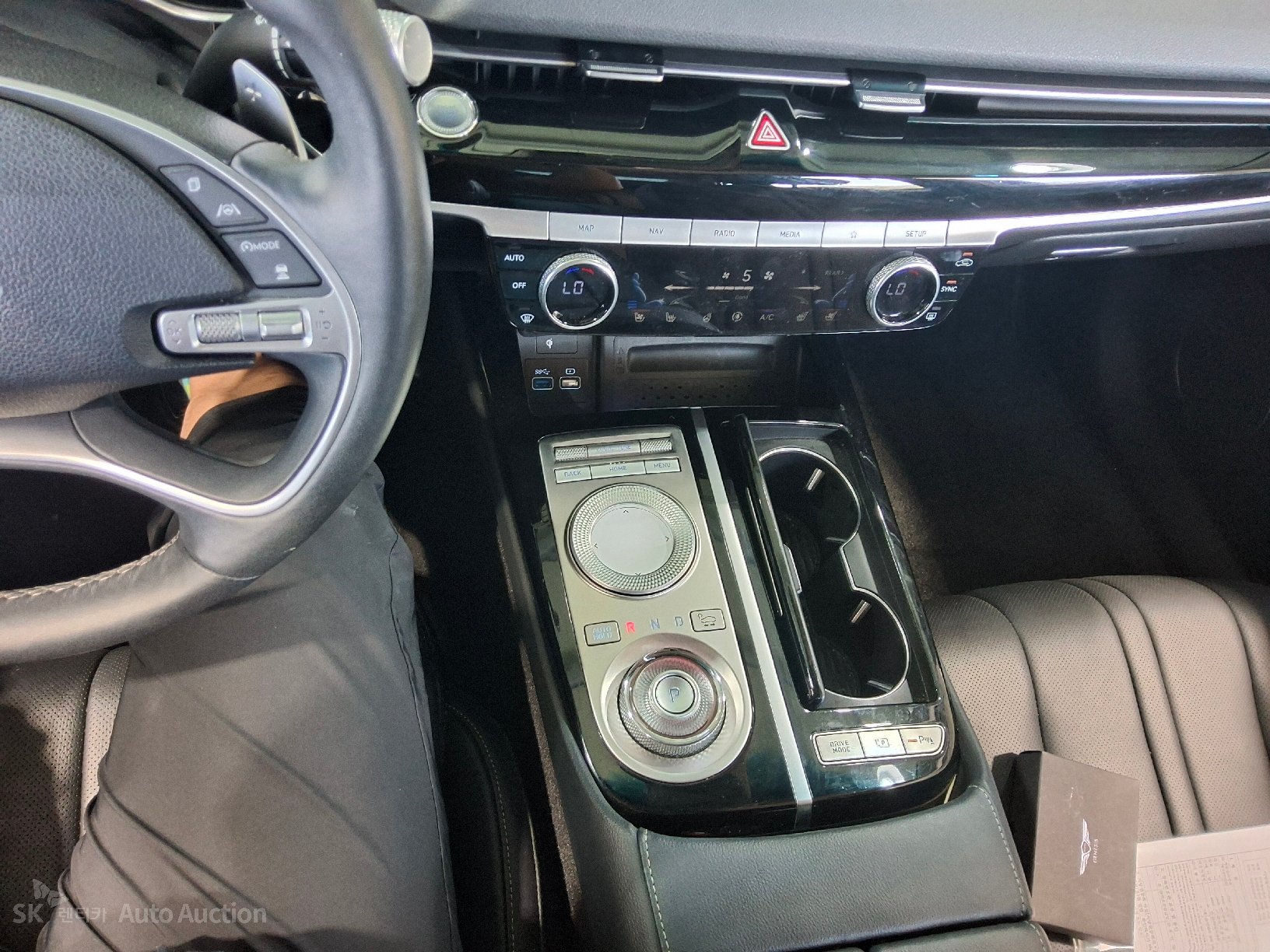 2021 - genesis g80