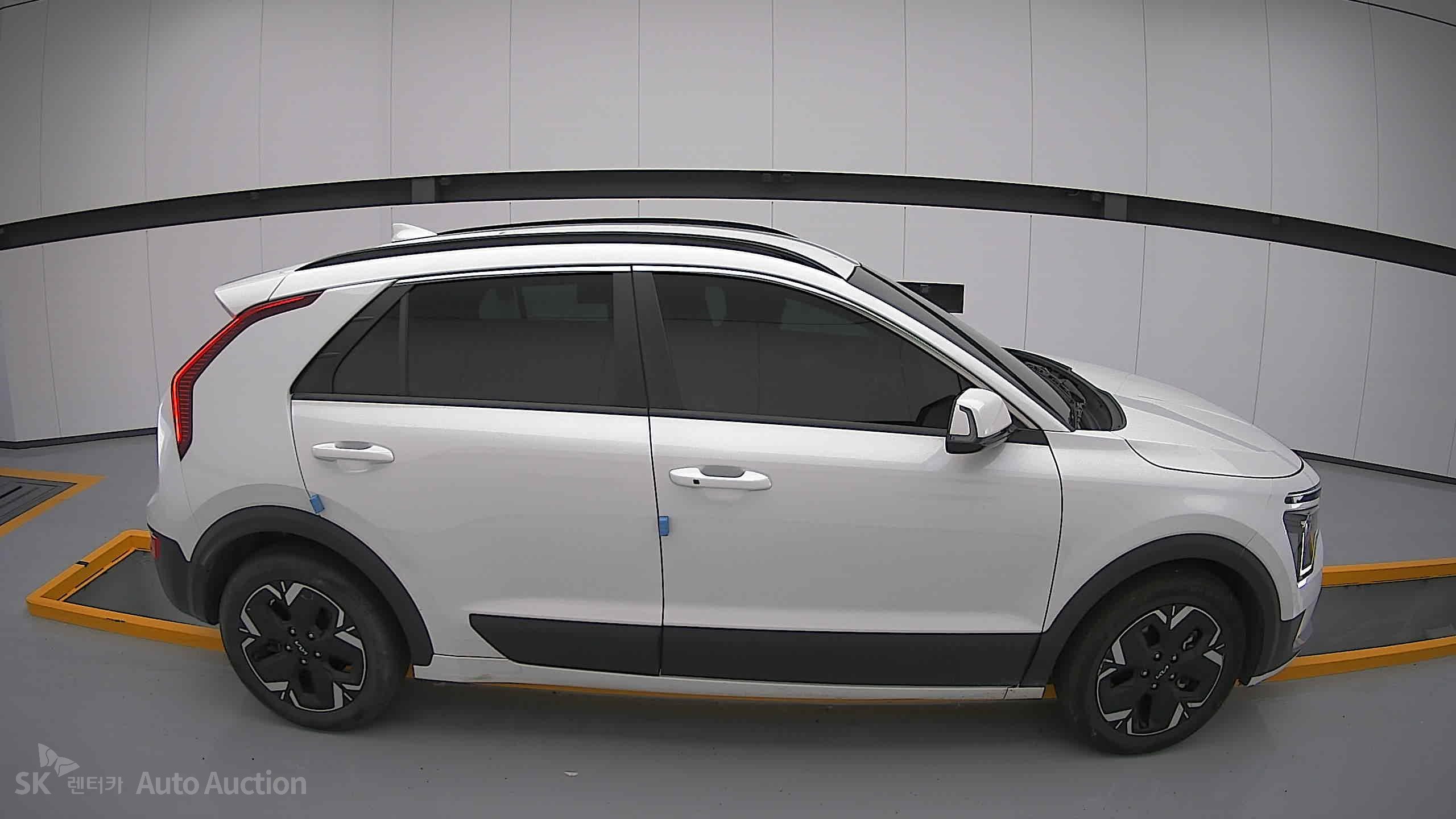 2023 - kia niro ev