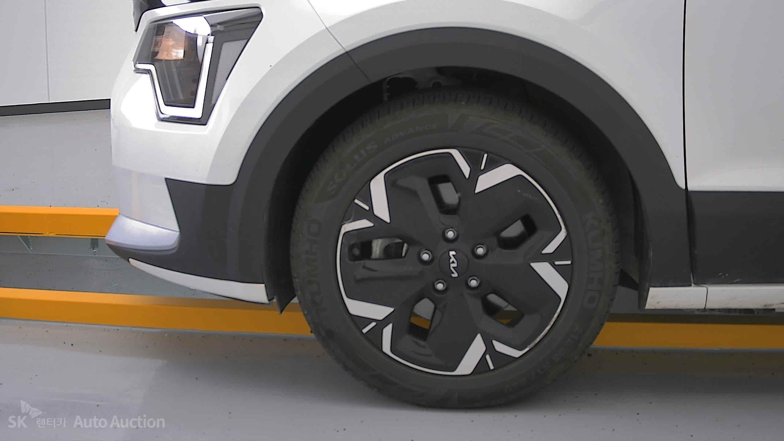 2023 - kia niro ev