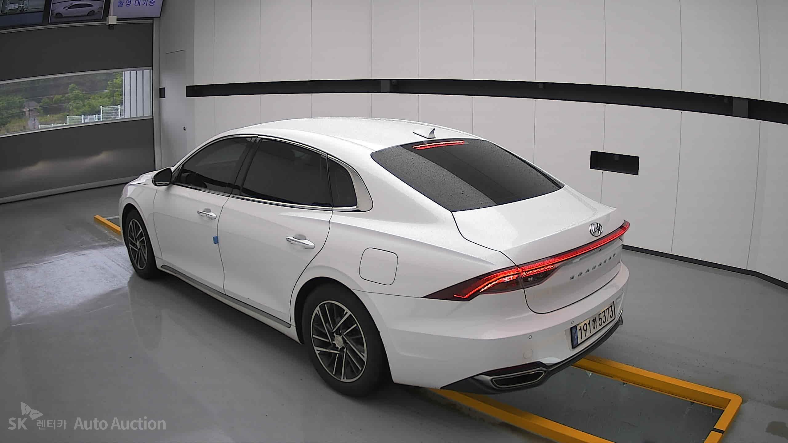 2022 - hyundai grandeur