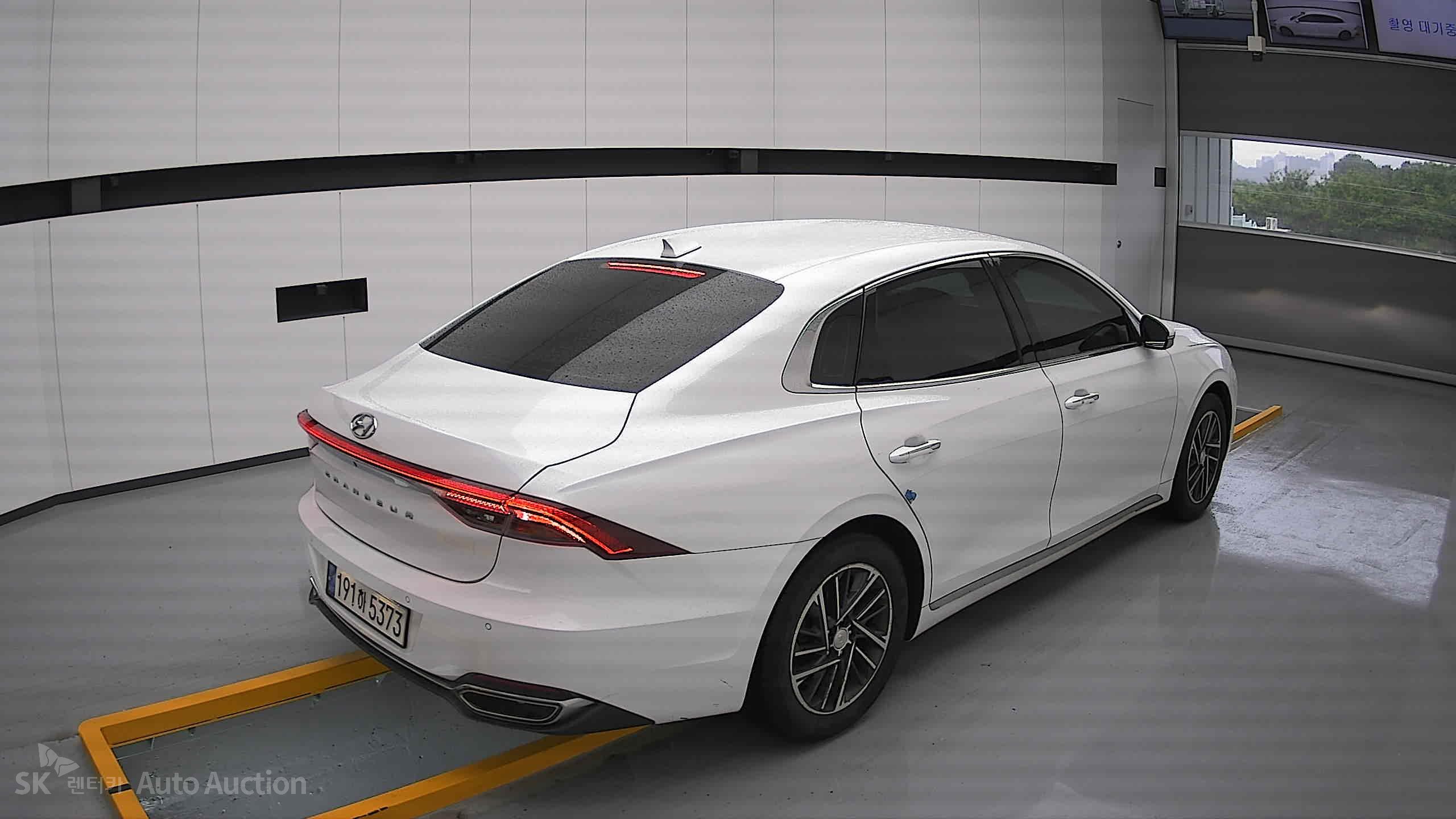 2022 - hyundai grandeur