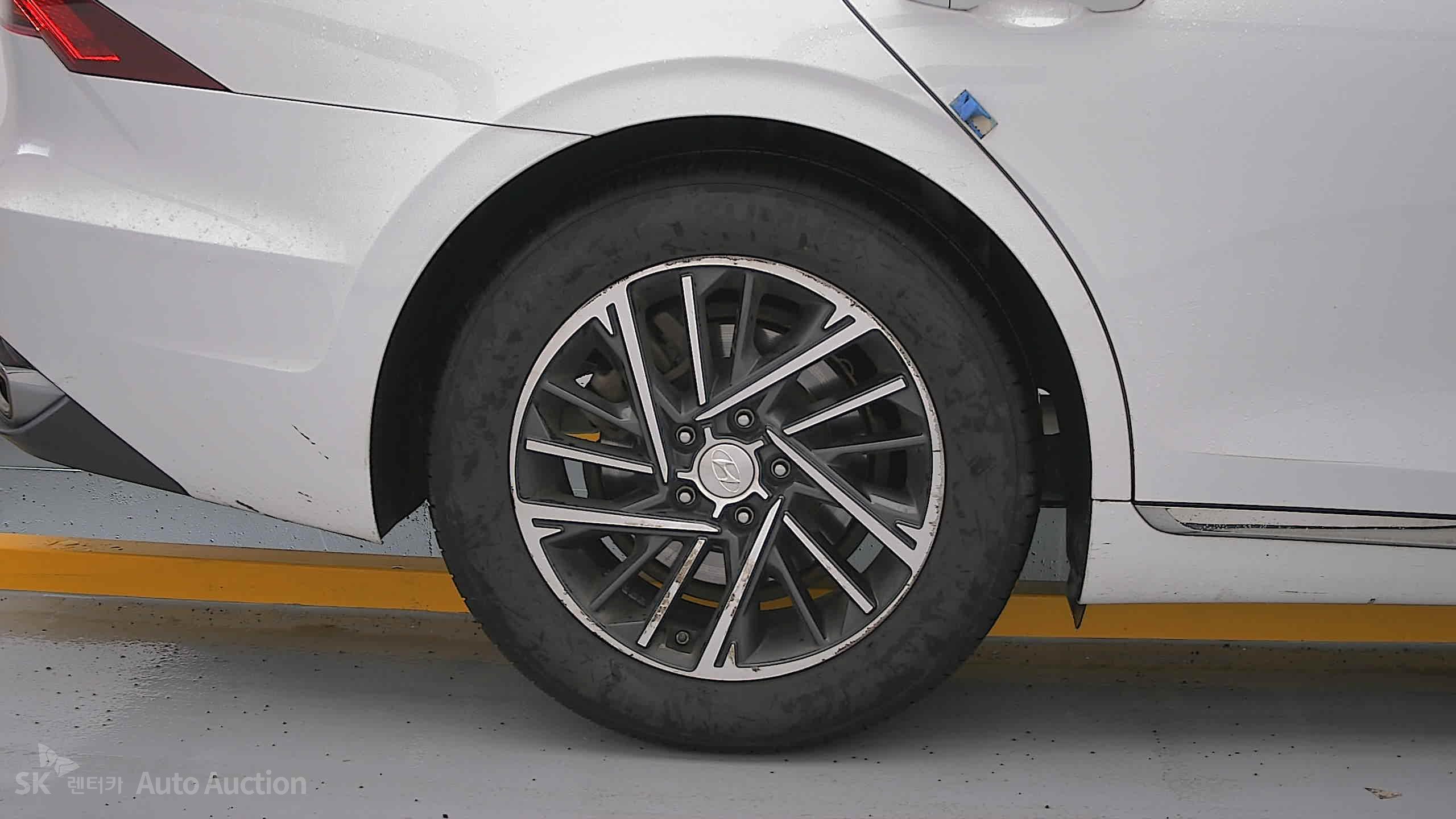 2022 - hyundai grandeur