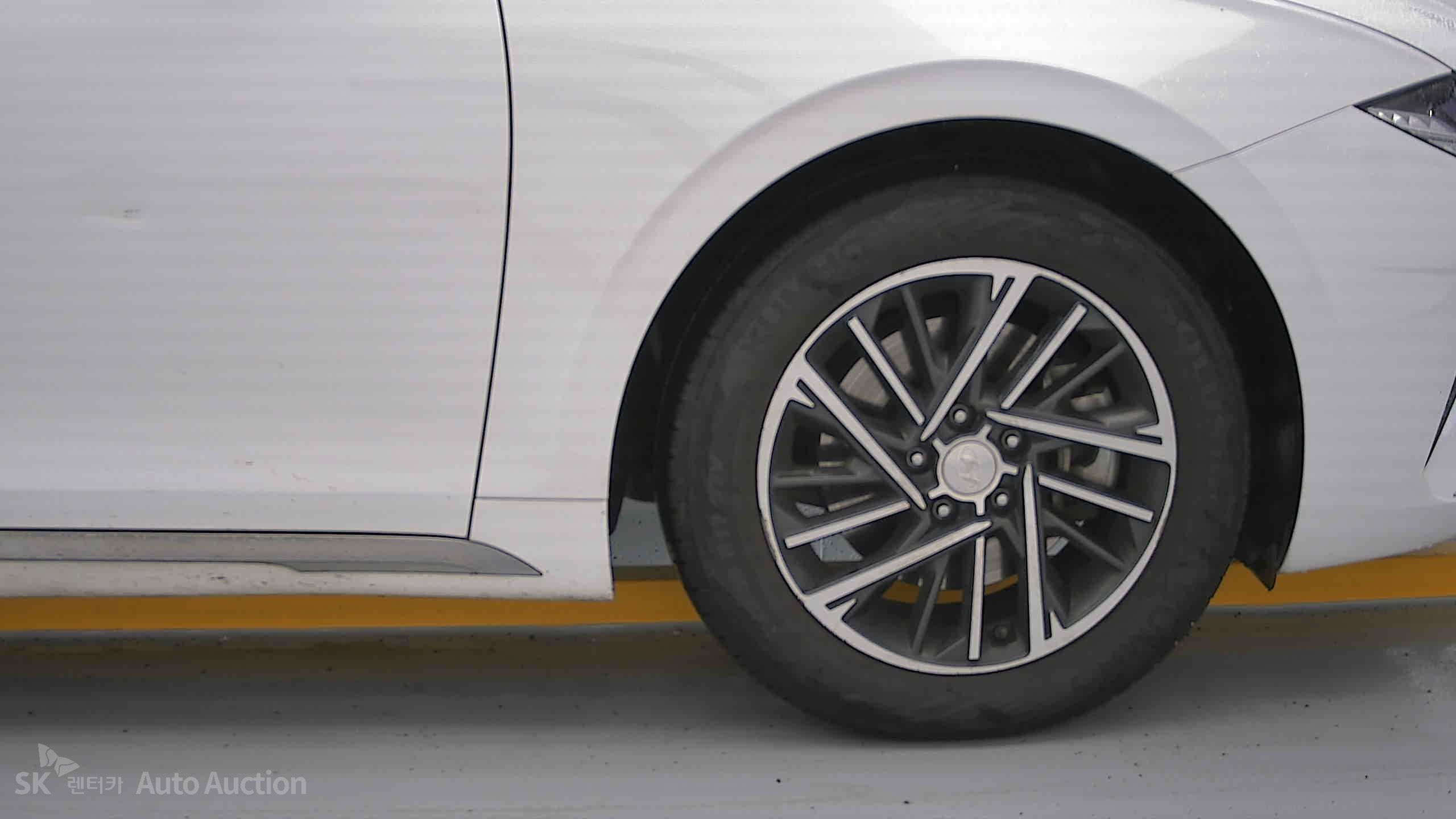 2022 - hyundai grandeur