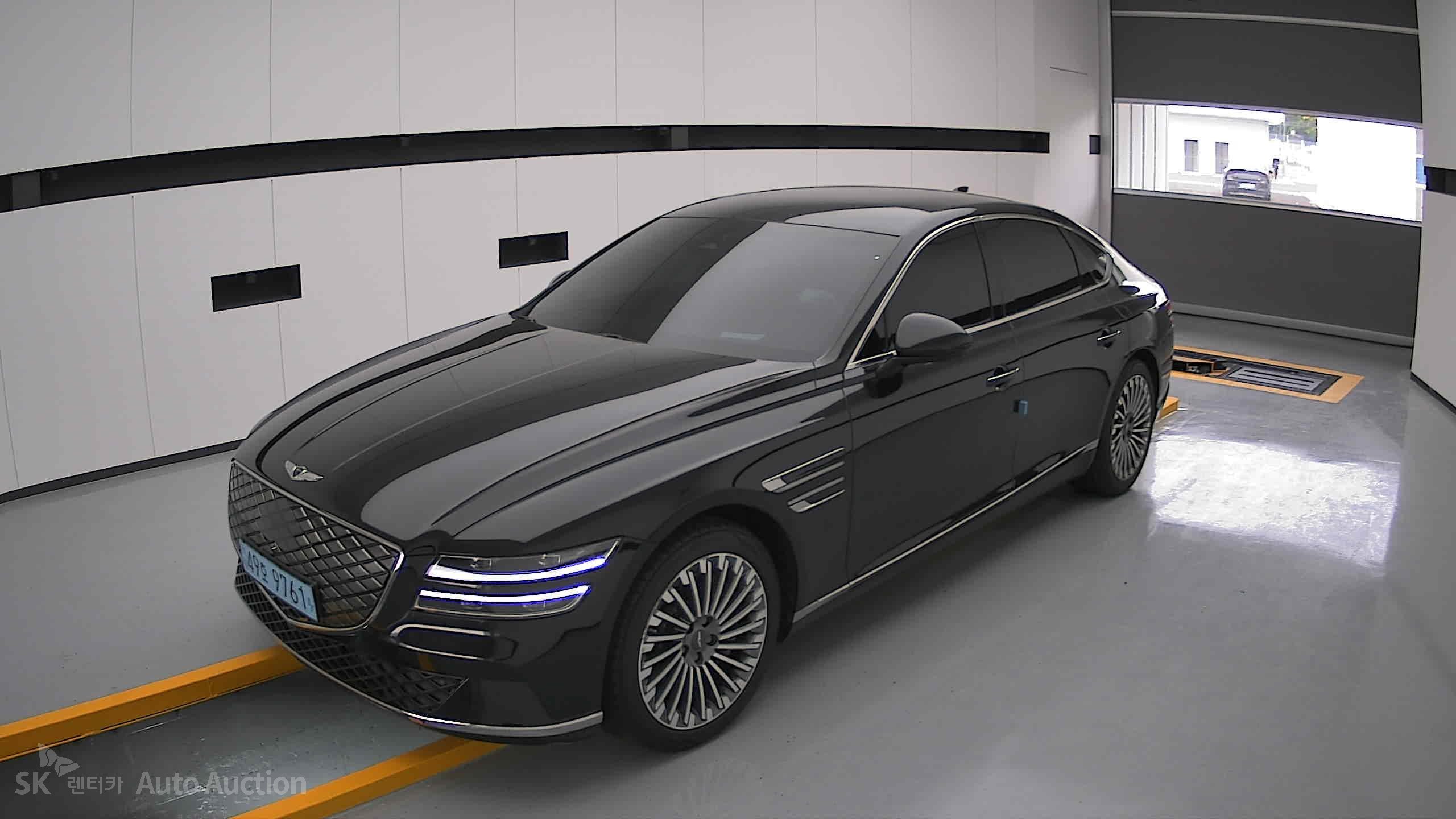 2022 - genesis eg80