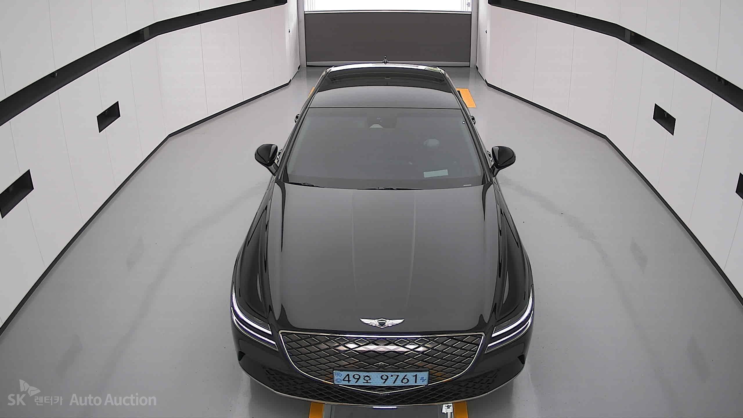 2022 - genesis eg80