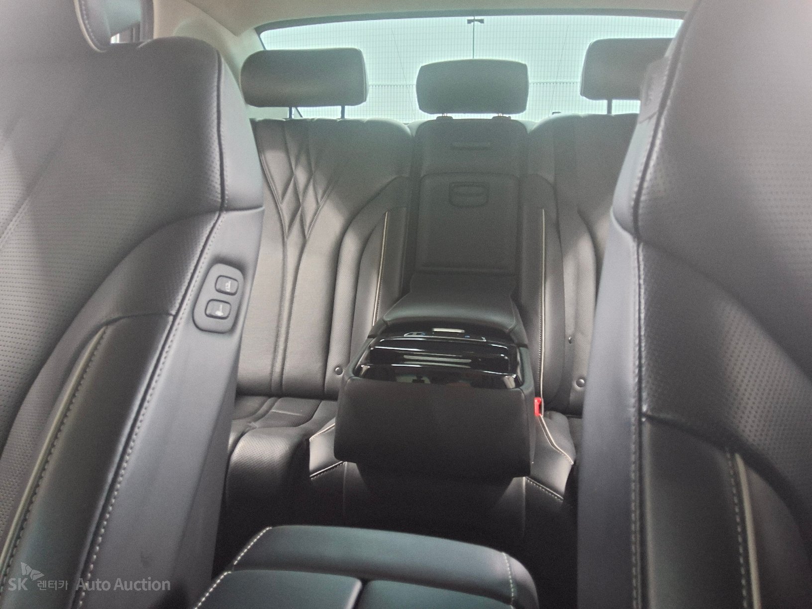 2022 - genesis eg80