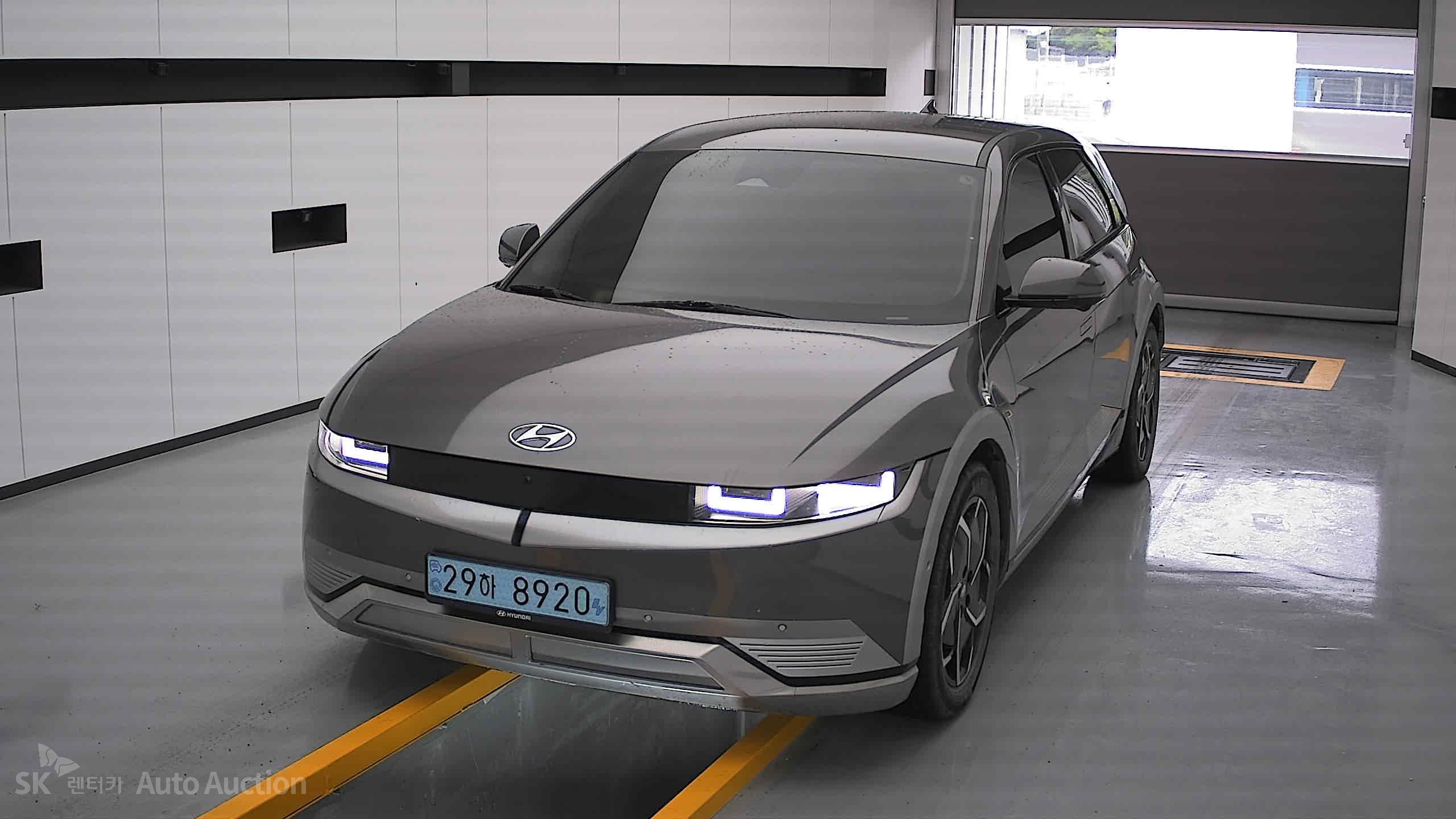 2022 - hyundai ioniq