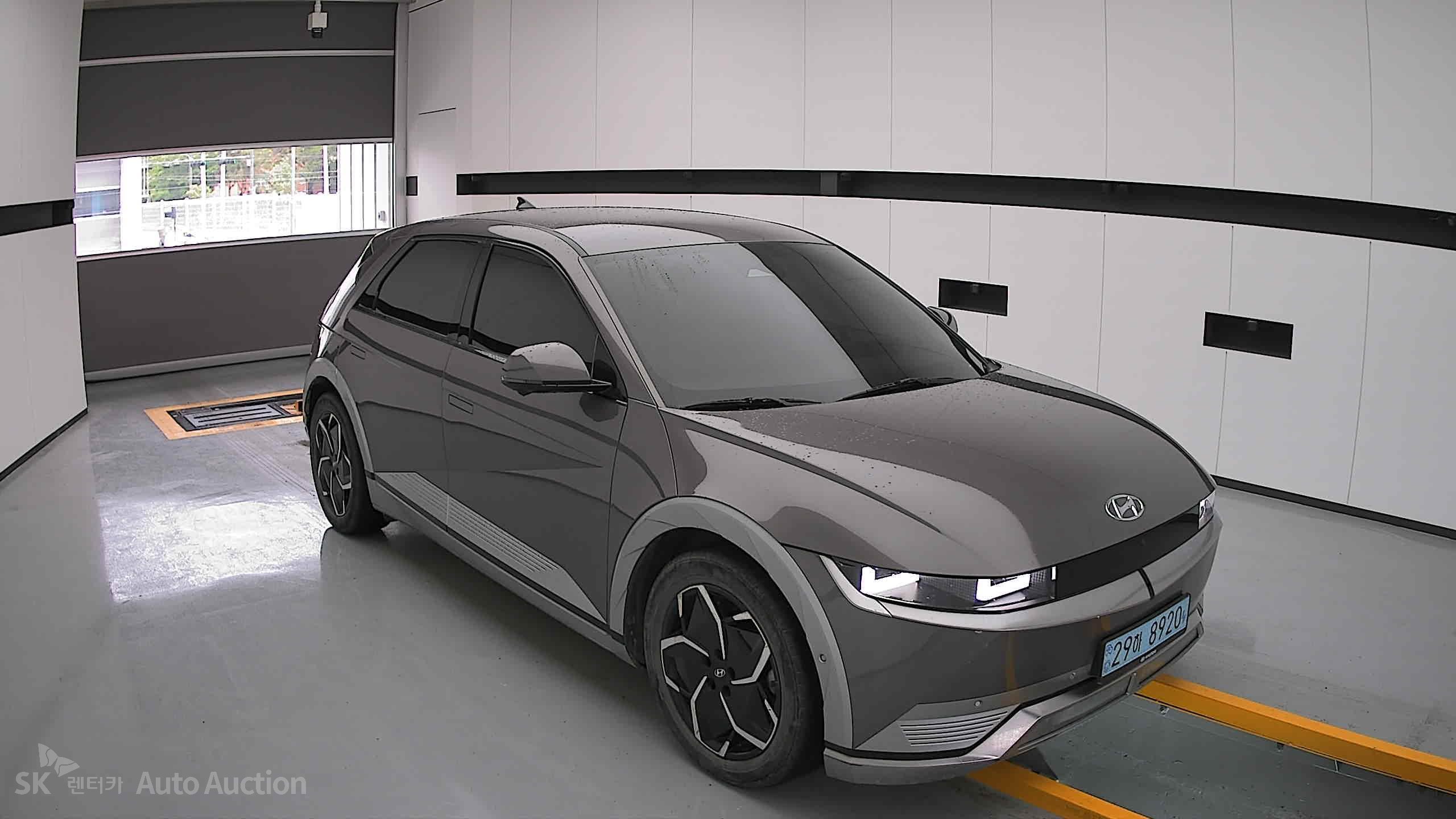 2022 - hyundai ioniq