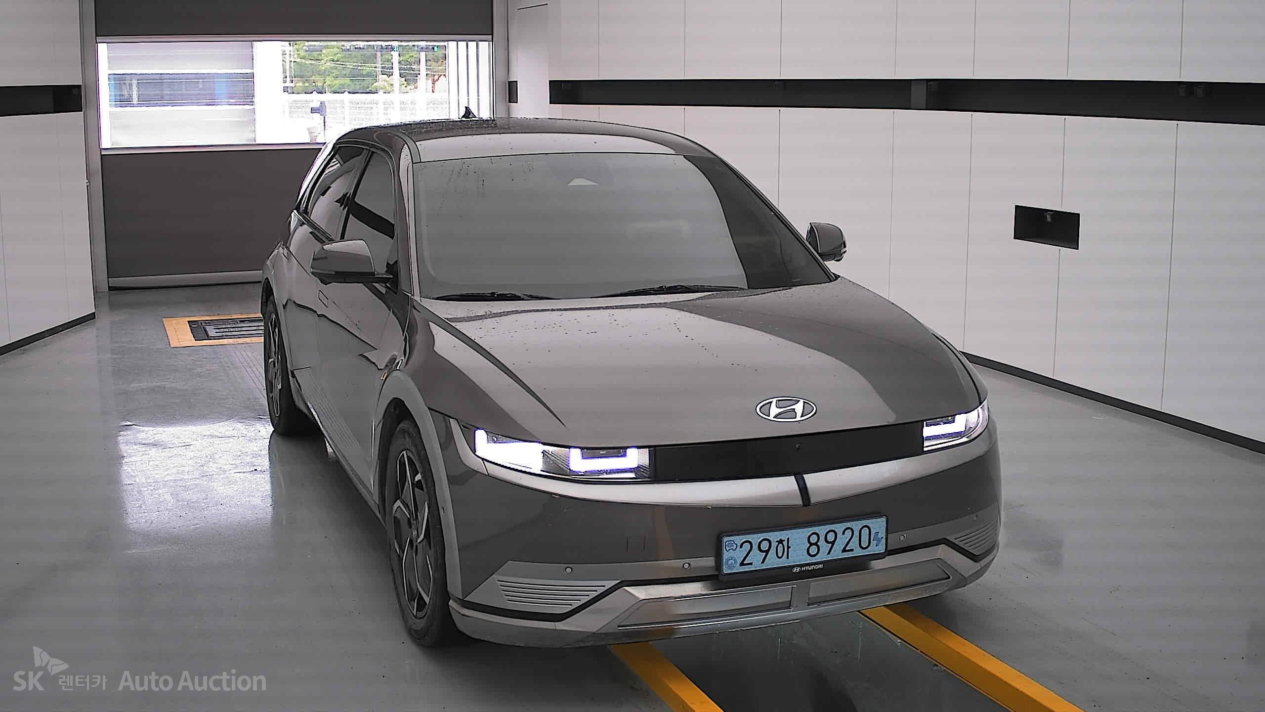 2022 - hyundai ioniq