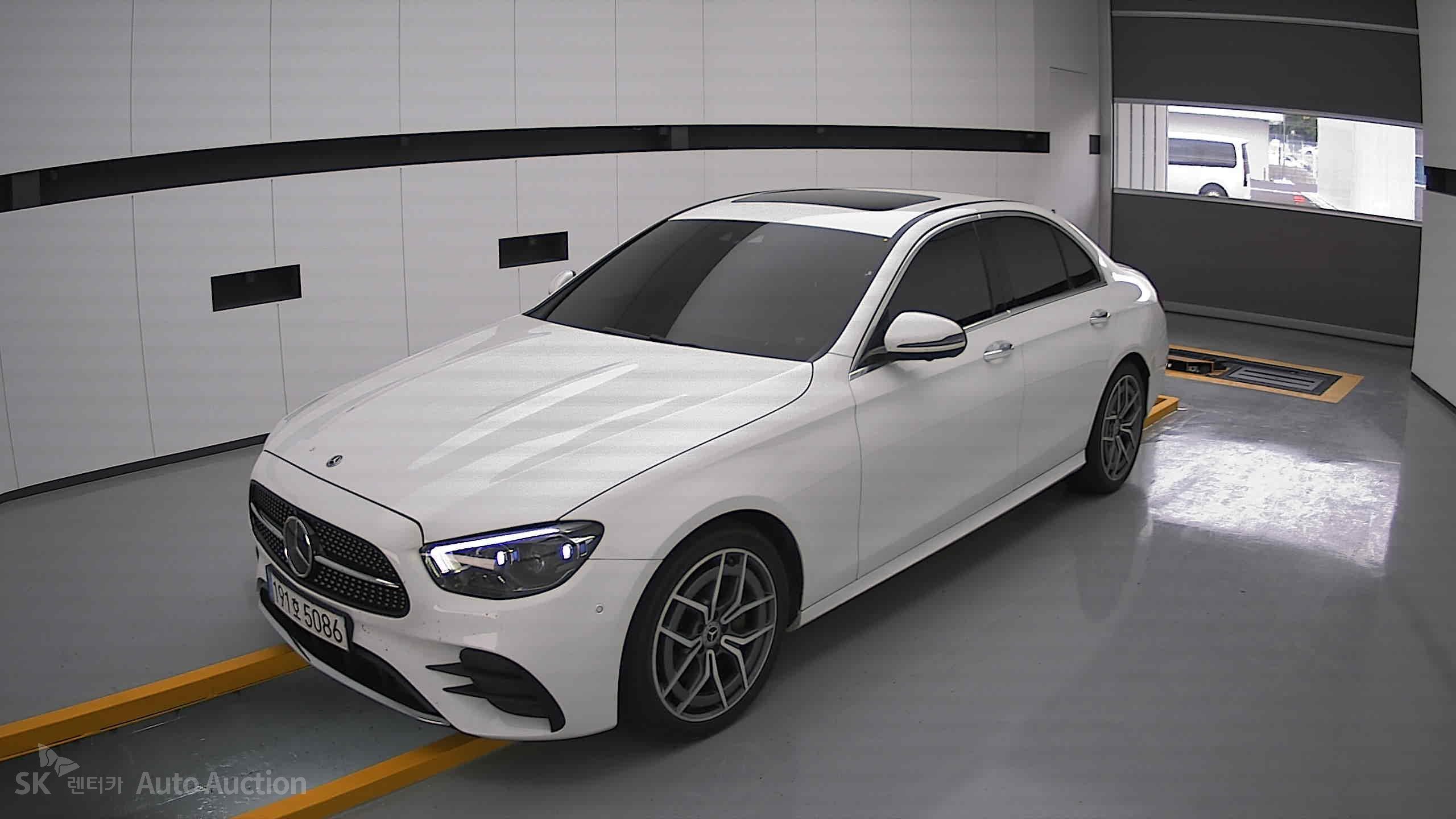 2022 - mercedes-benz e220d