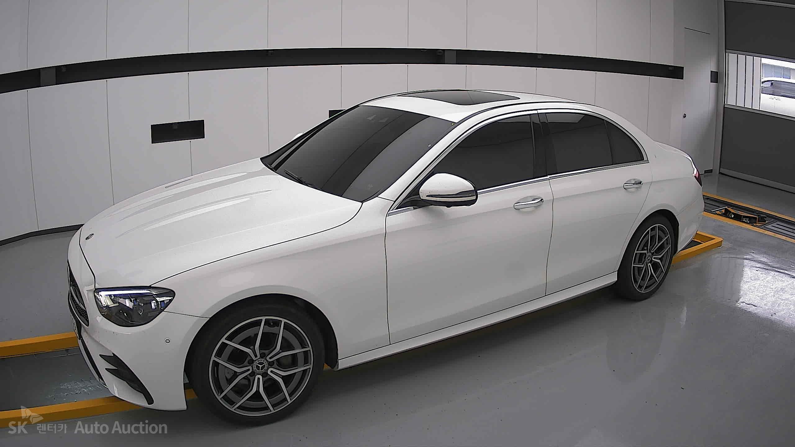 2022 - mercedes-benz e220d