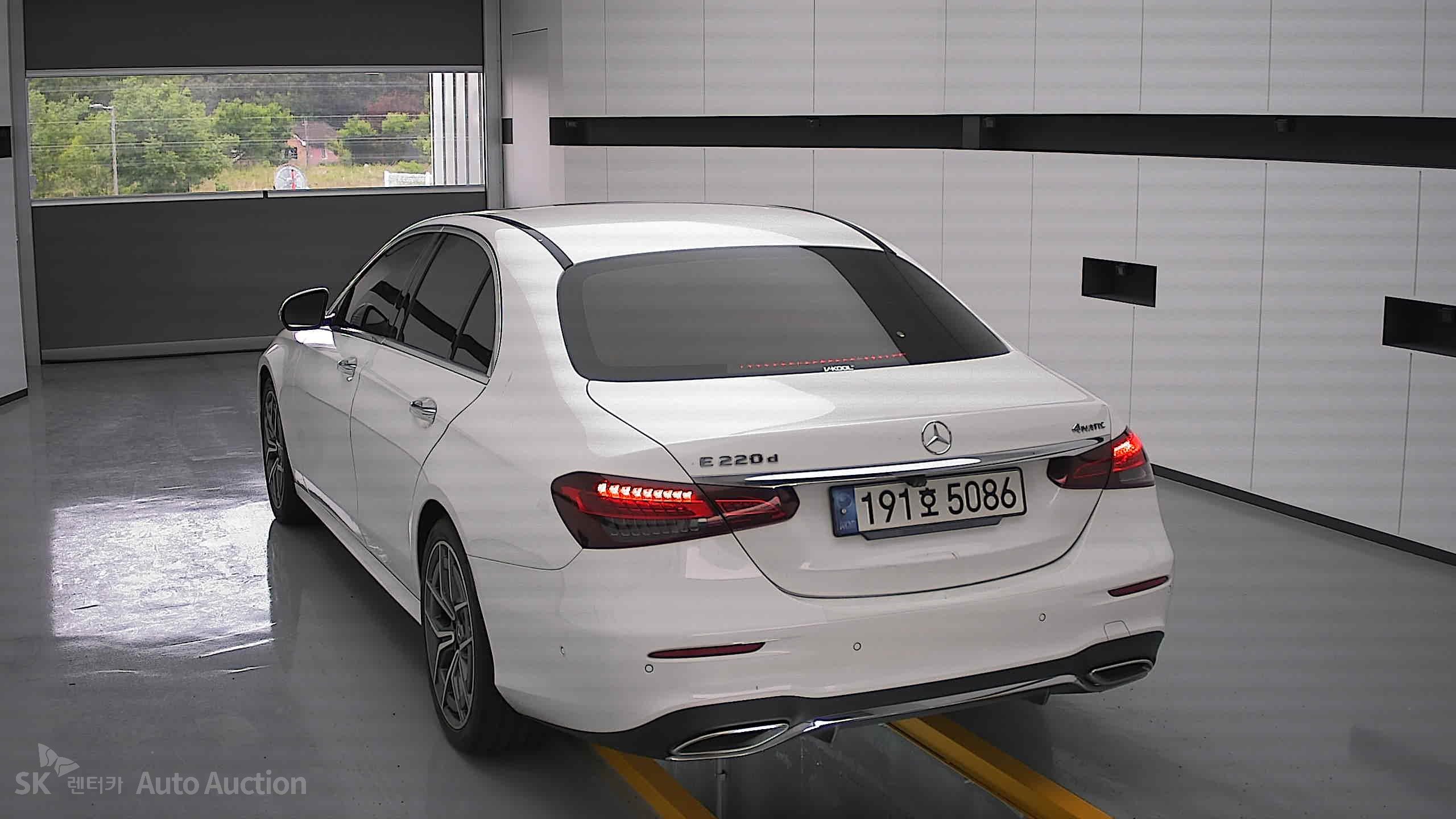 2022 - mercedes-benz e220d