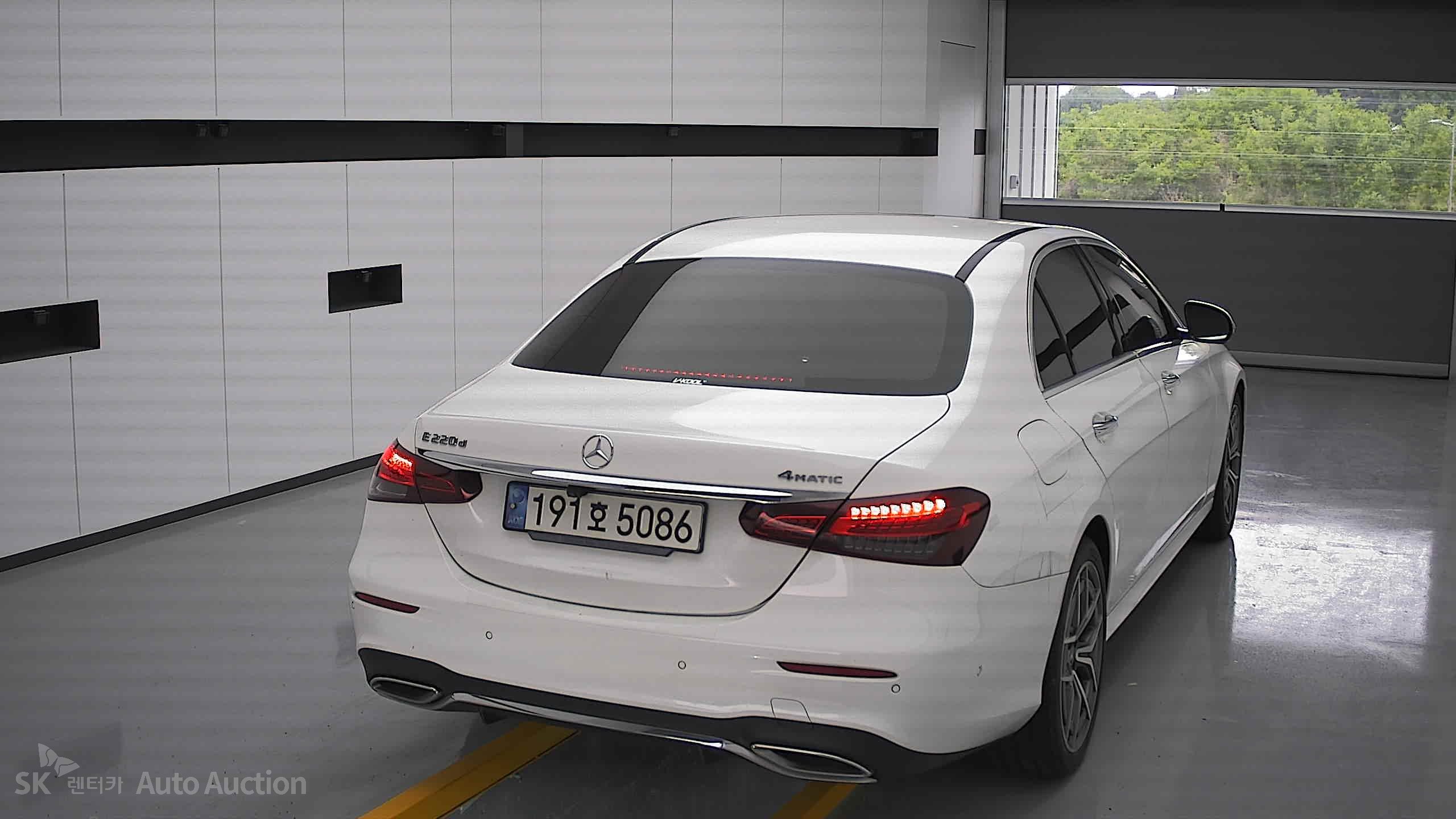 2022 - mercedes-benz e220d