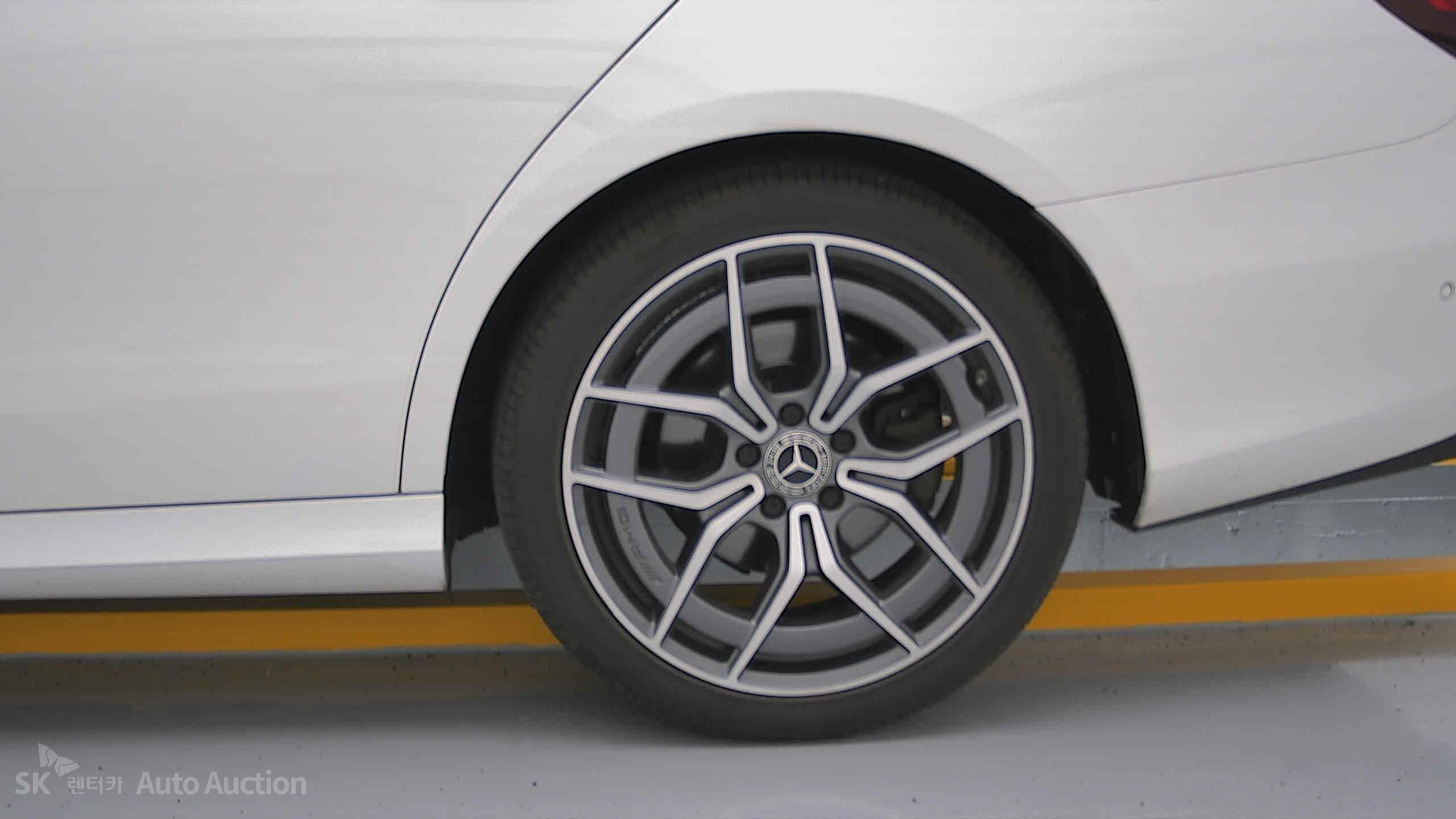 2022 - mercedes-benz e220d