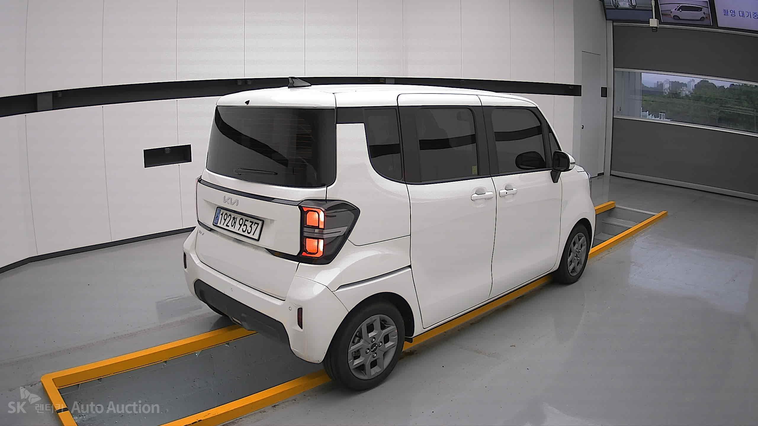 2024 - kia ray
