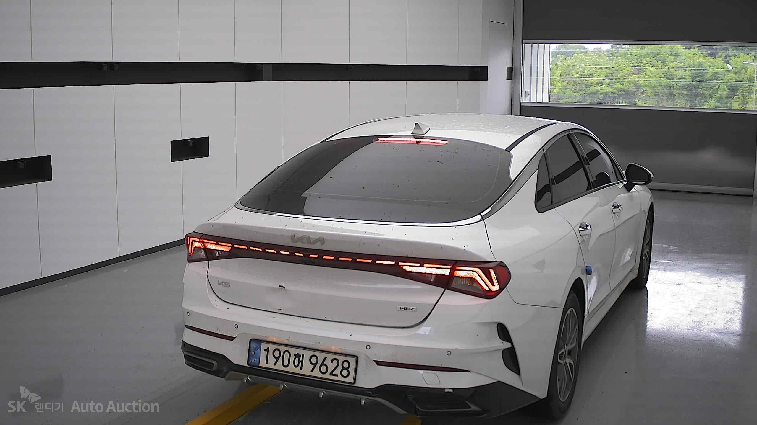 2023 - kia k5