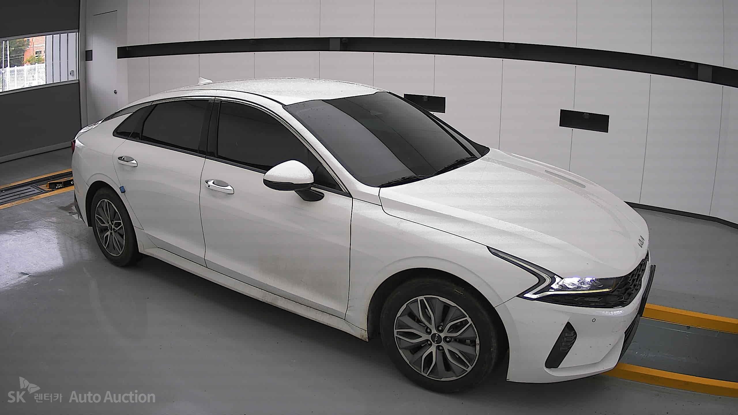2023 - kia k5