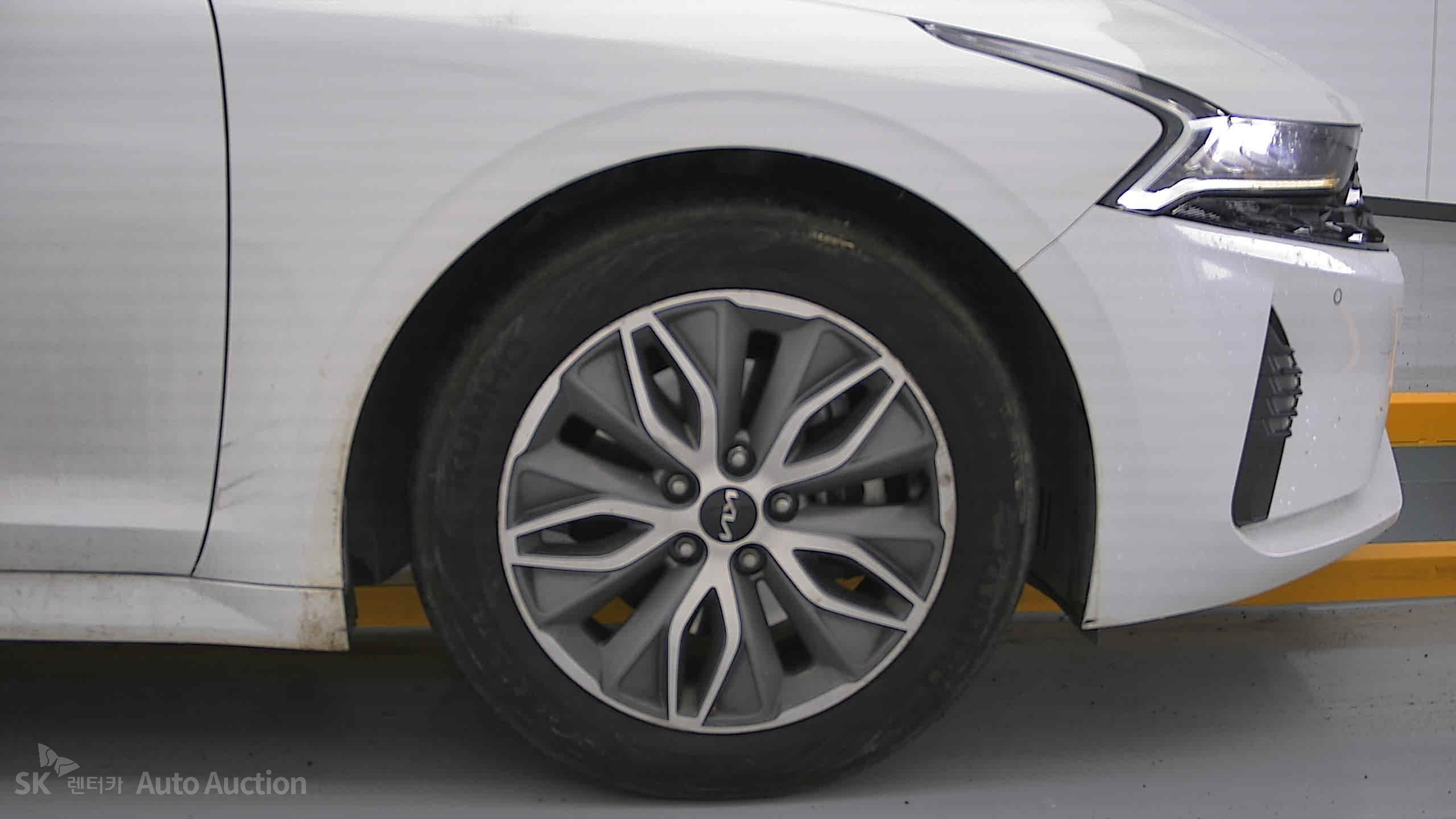 2023 - kia k5