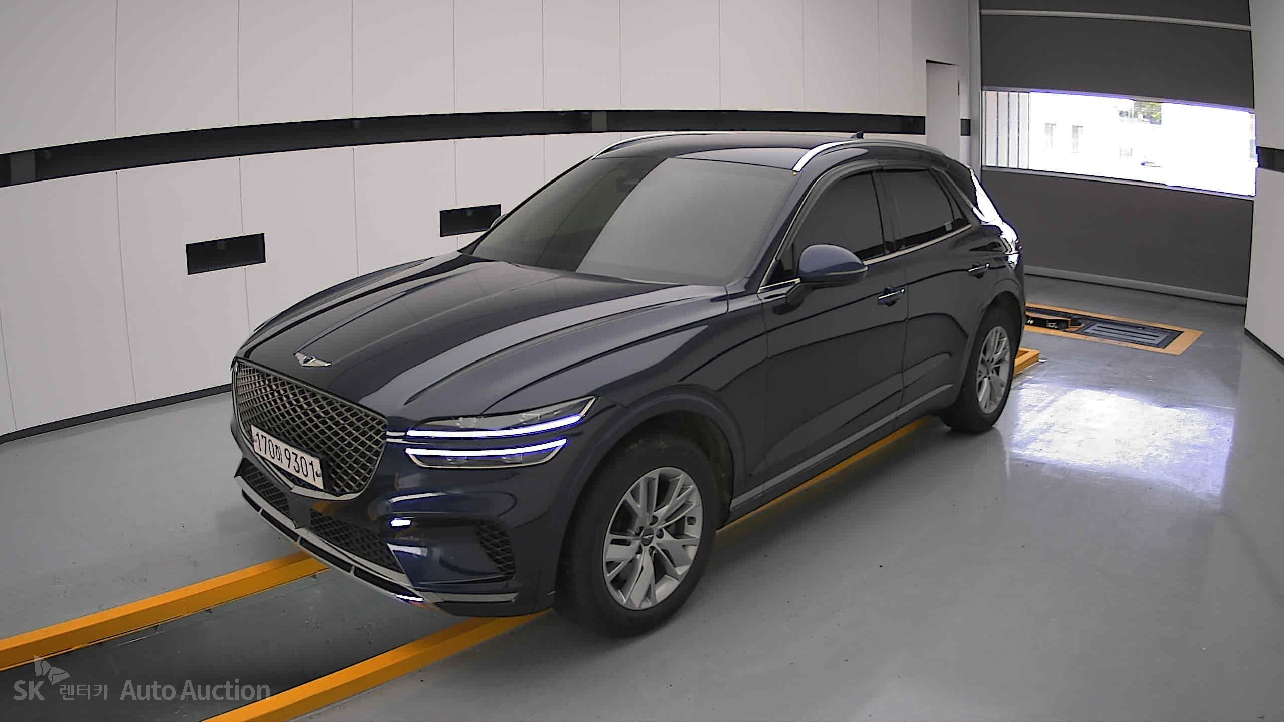 2021 - genesis gv70