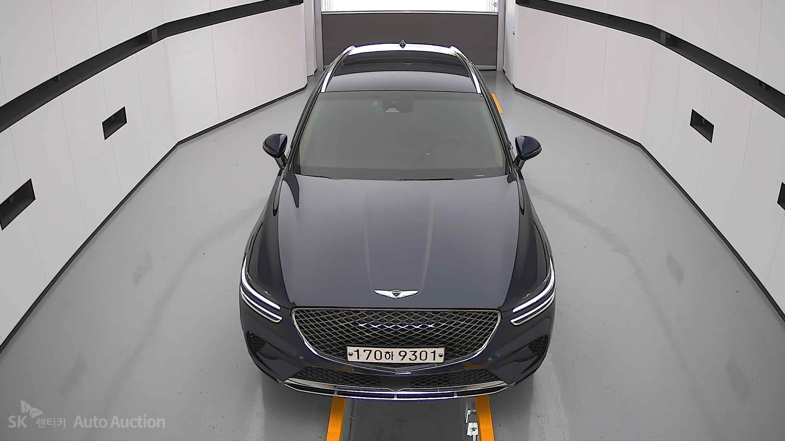 2021 - genesis gv70