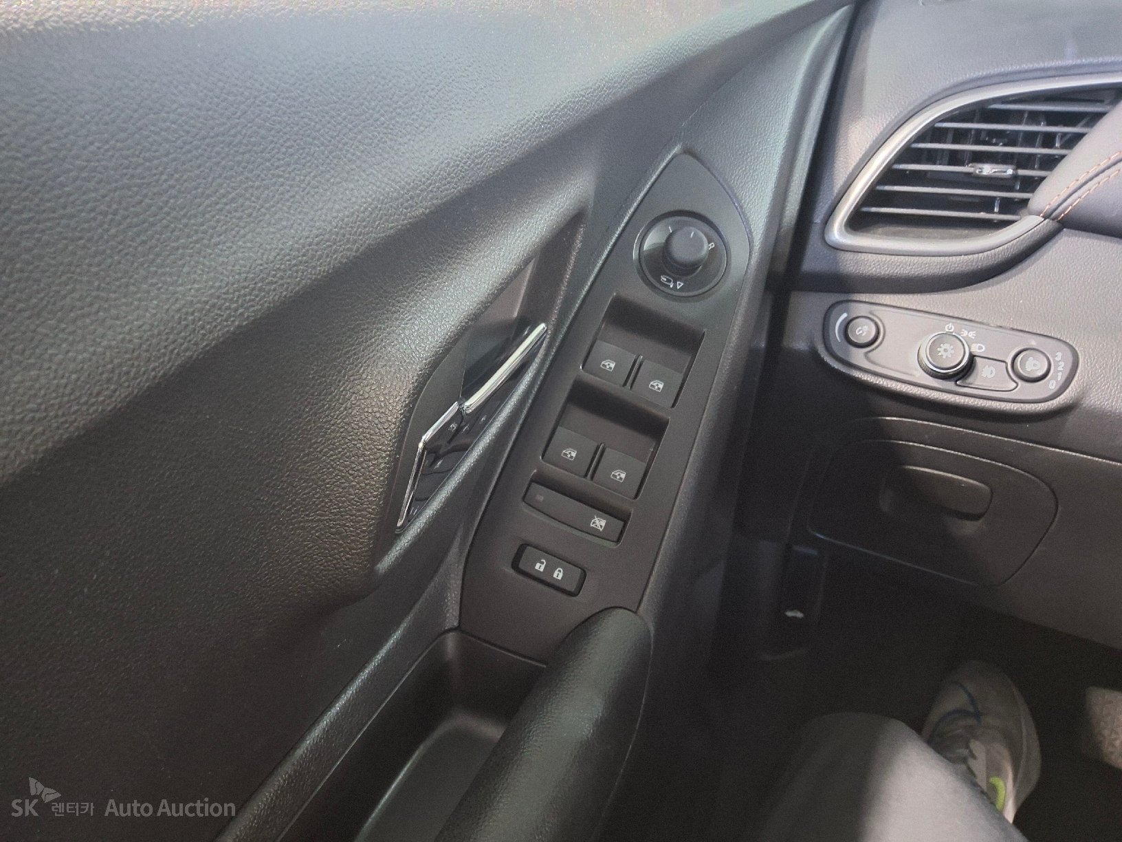 2021 - chevrolet trax