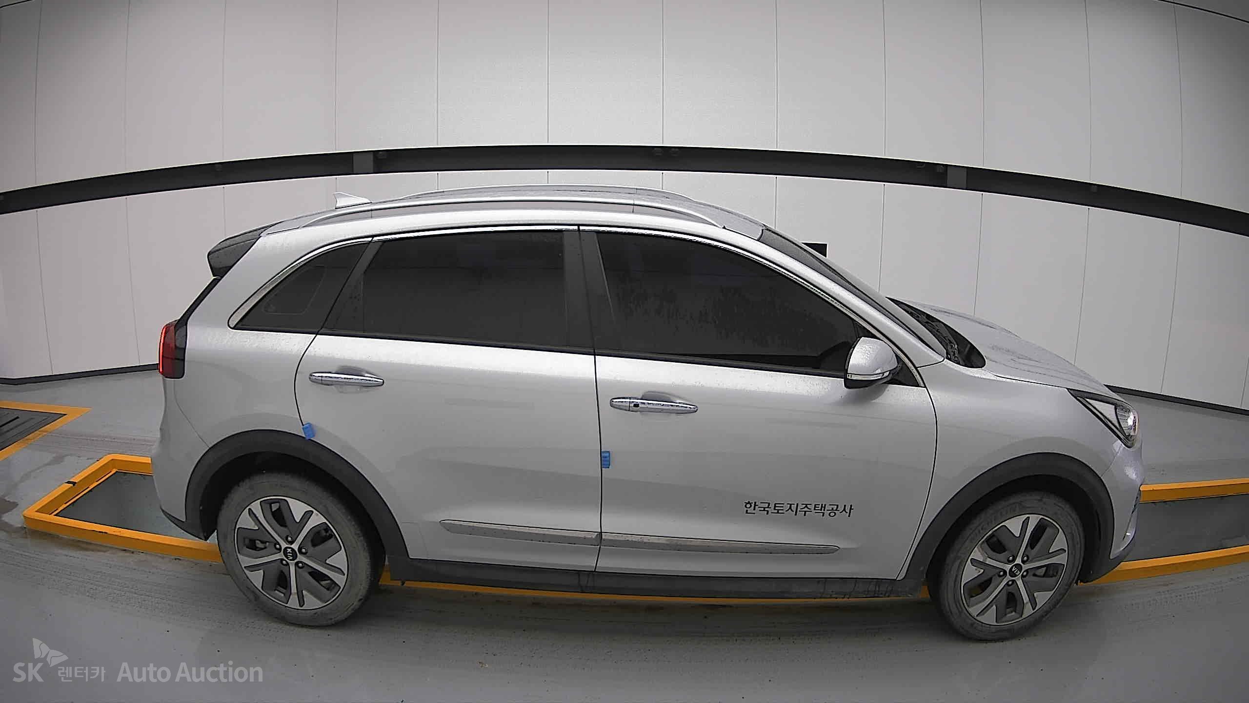 2021 - kia niro