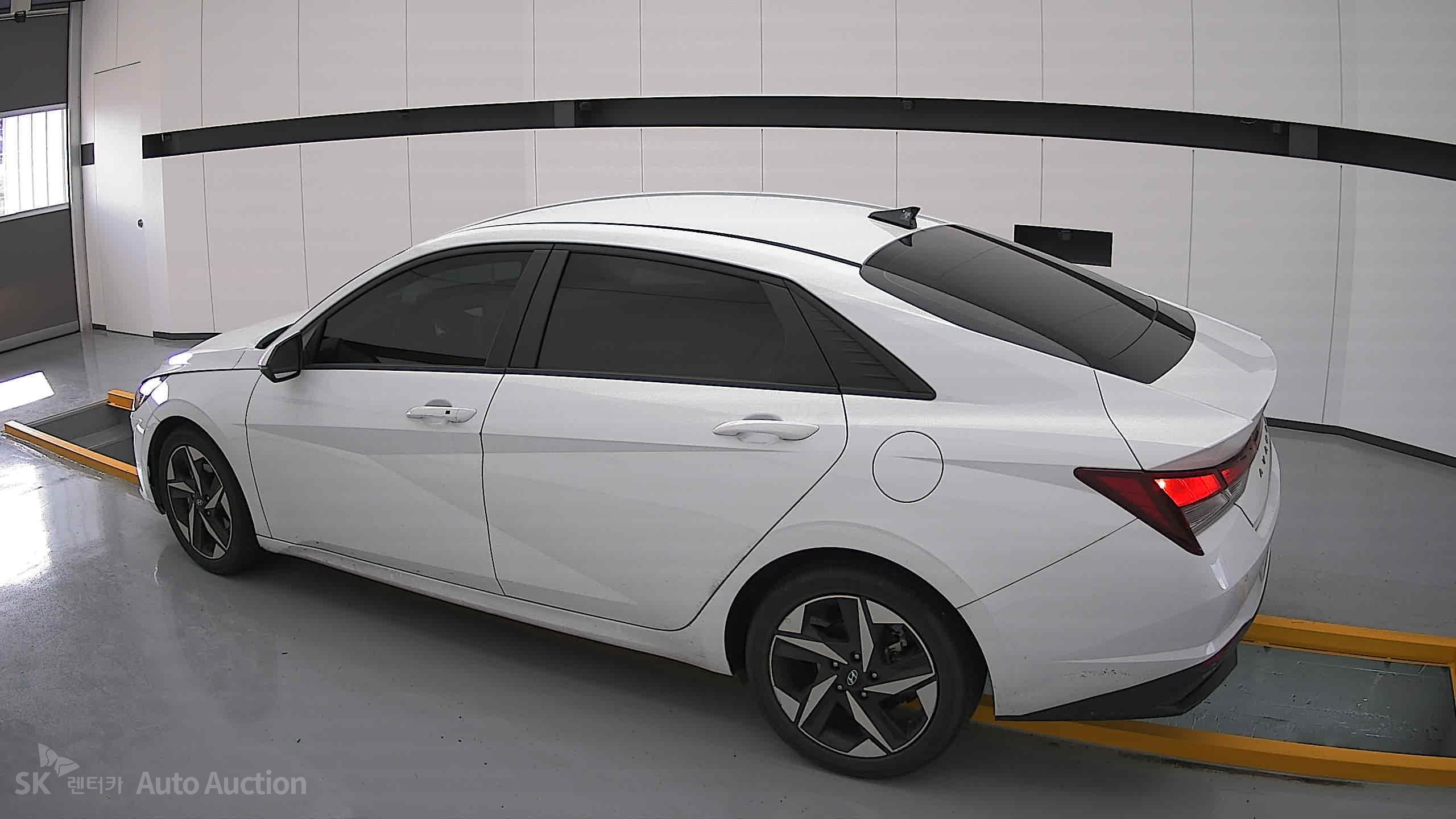 2023 - hyundai avante