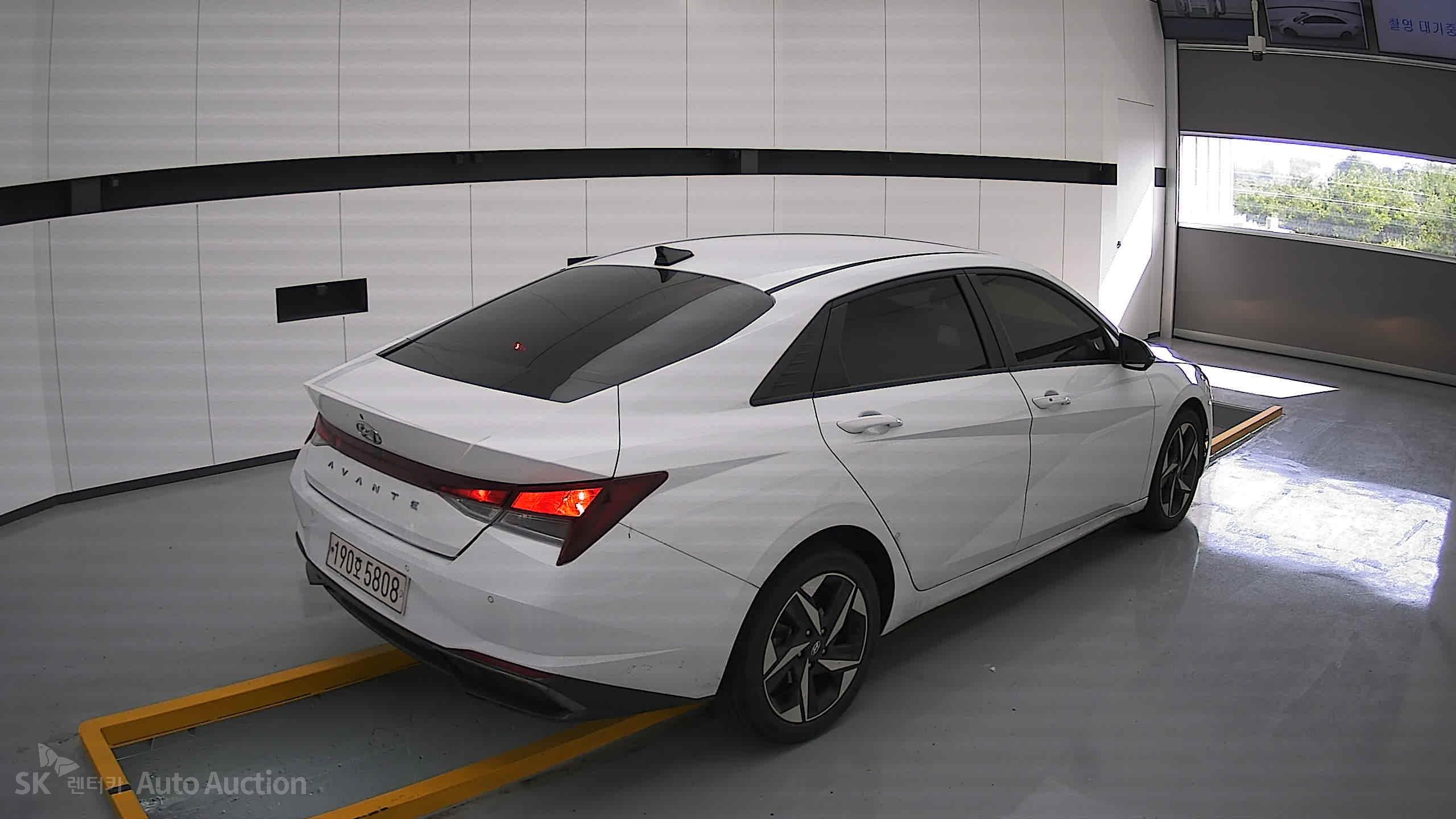 2023 - hyundai avante