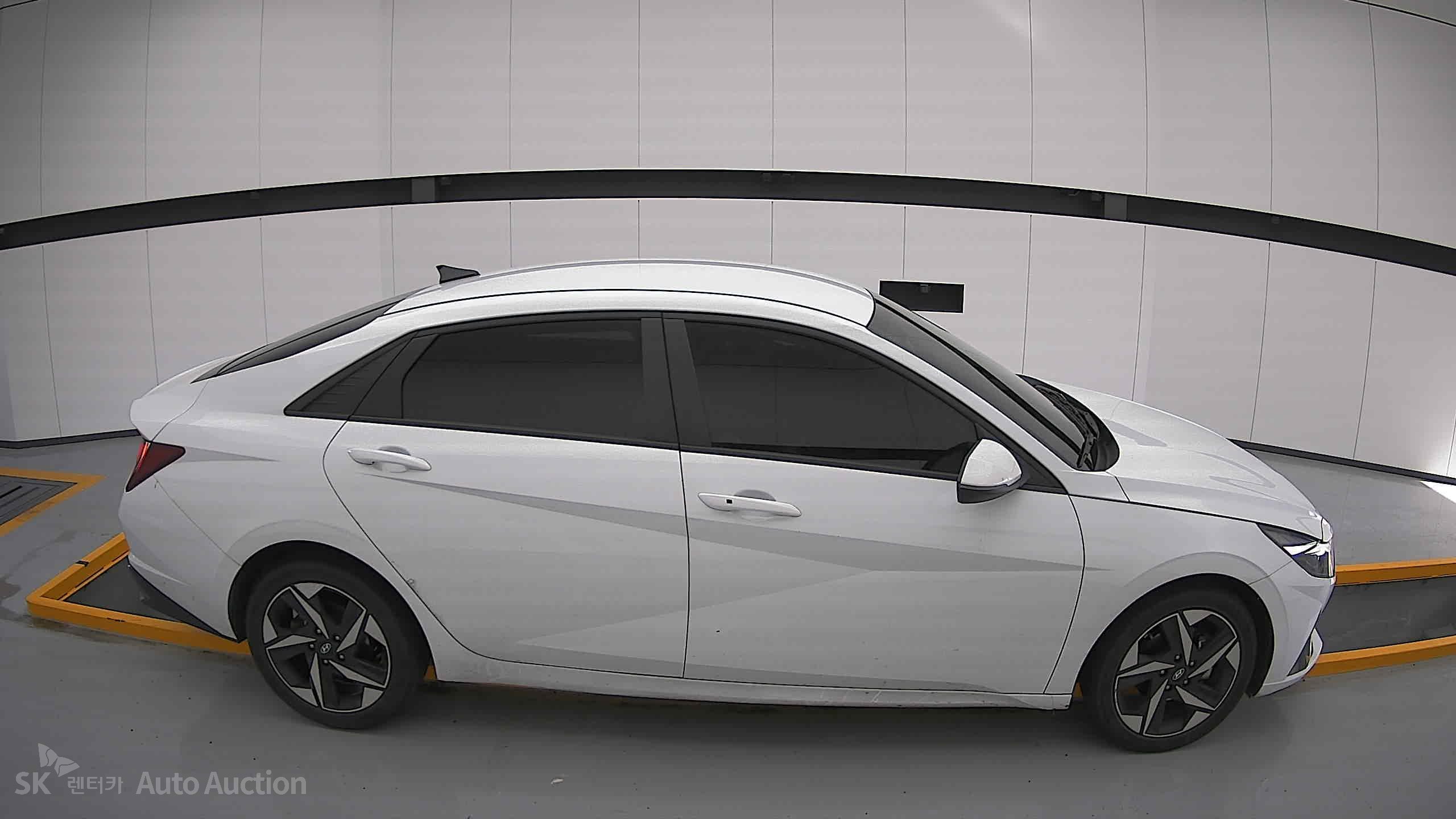 2023 - hyundai avante