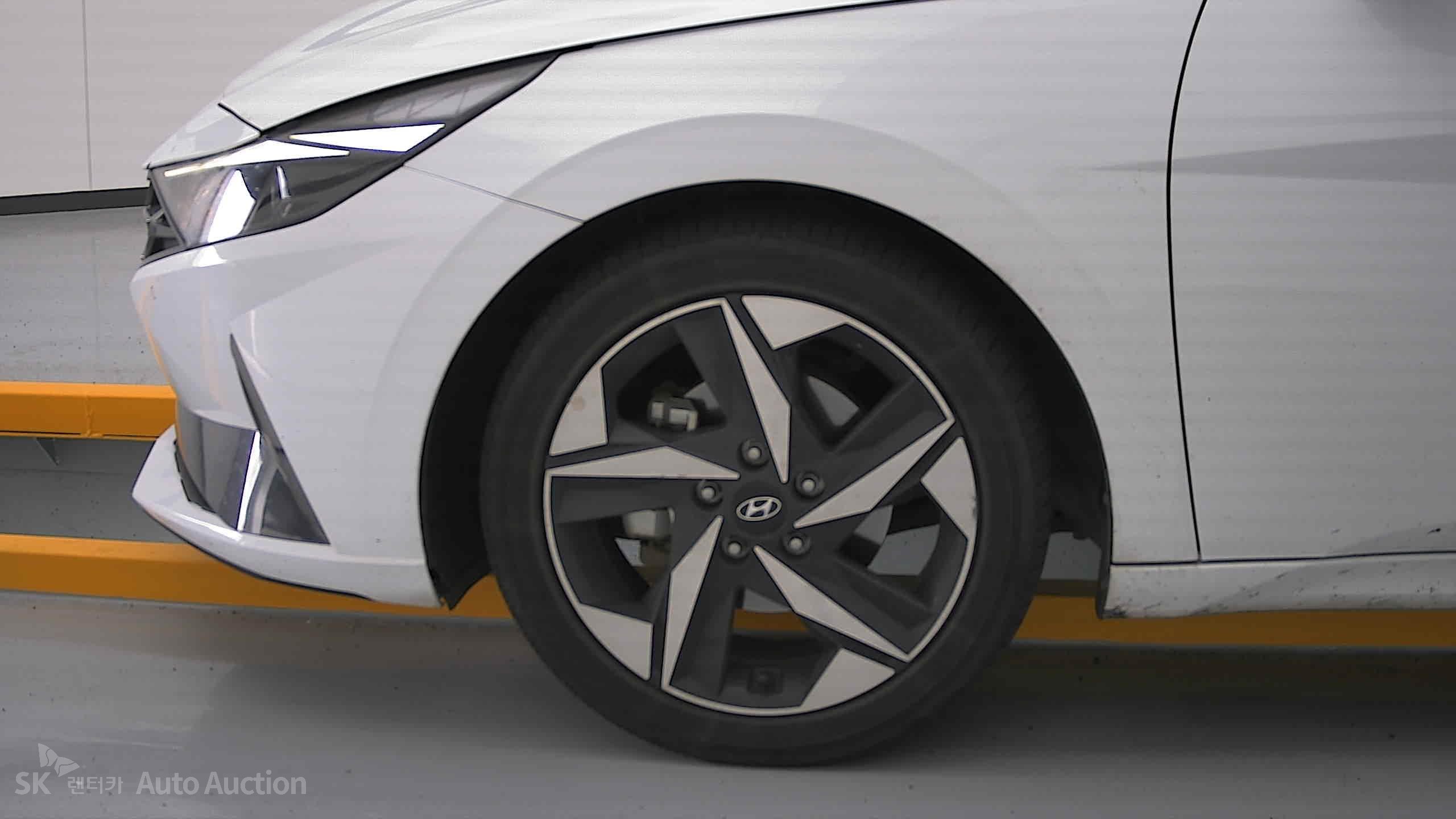 2023 - hyundai avante
