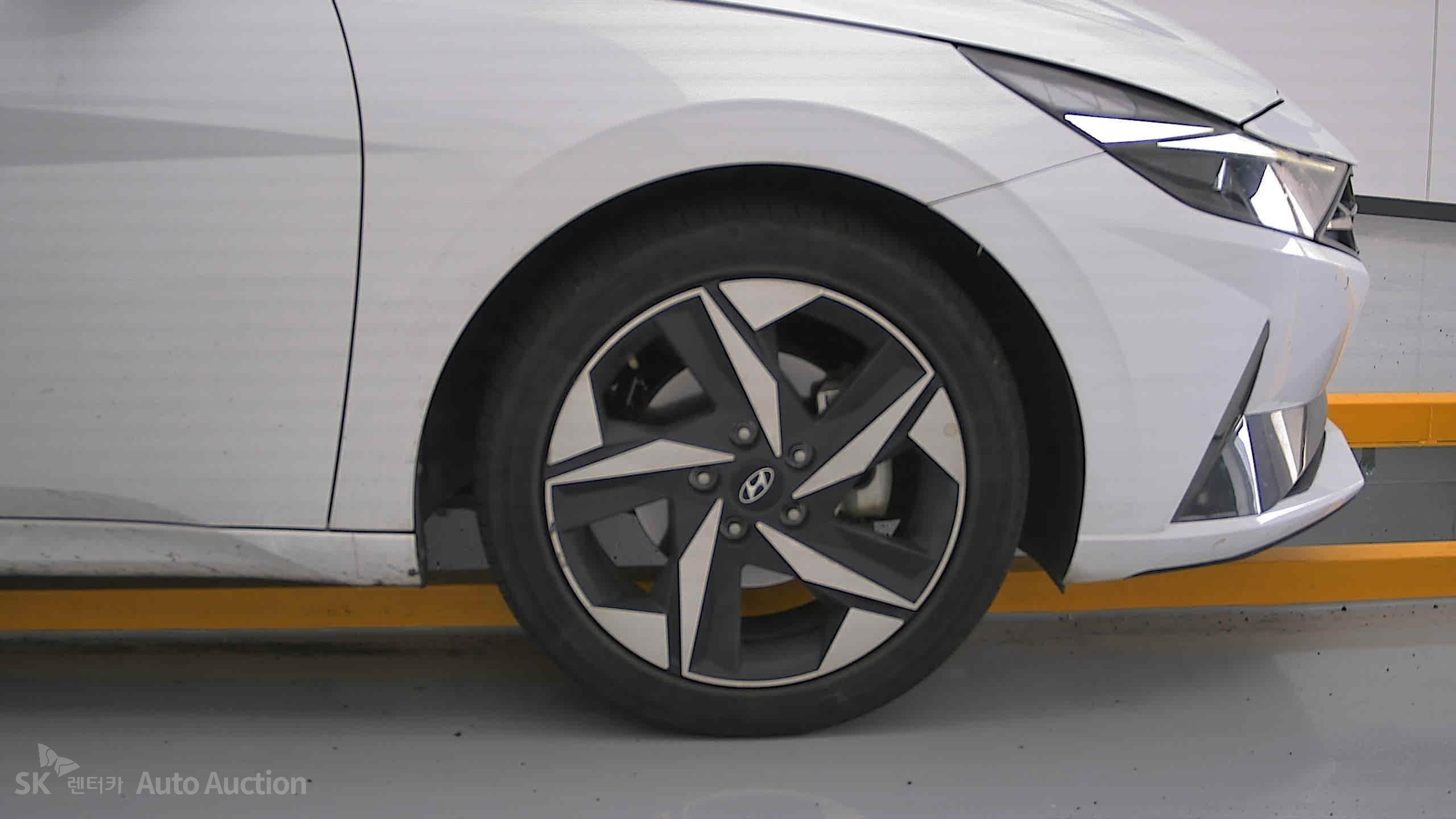 2023 - hyundai avante
