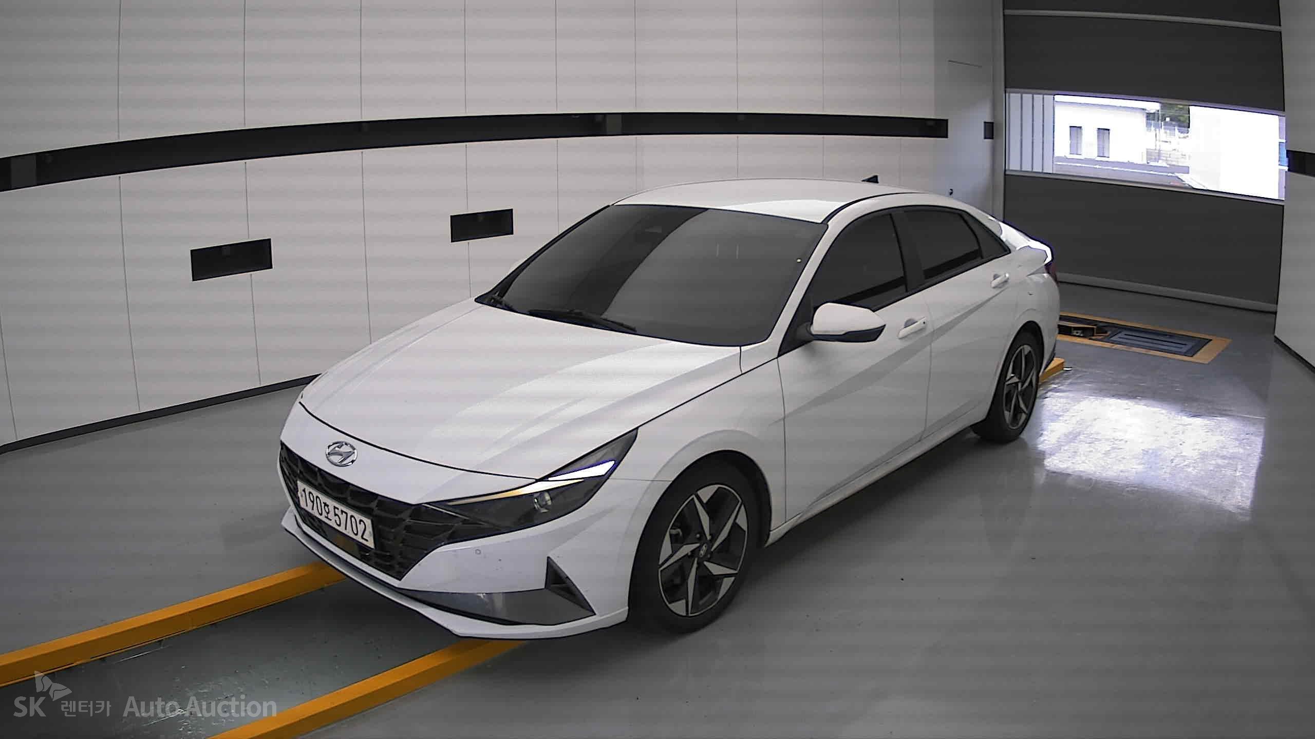2023 - hyundai avante