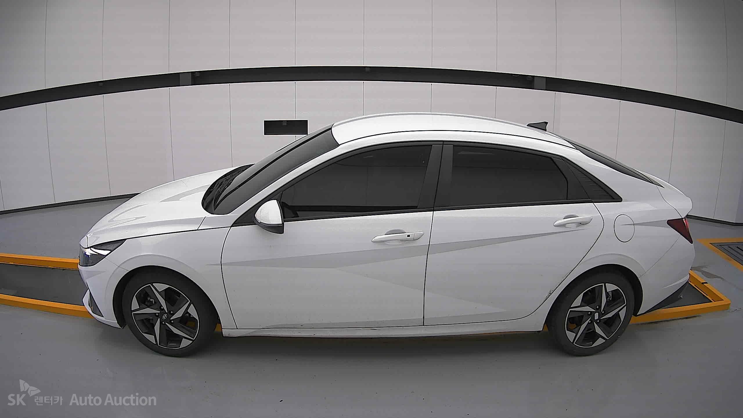 2023 - hyundai avante