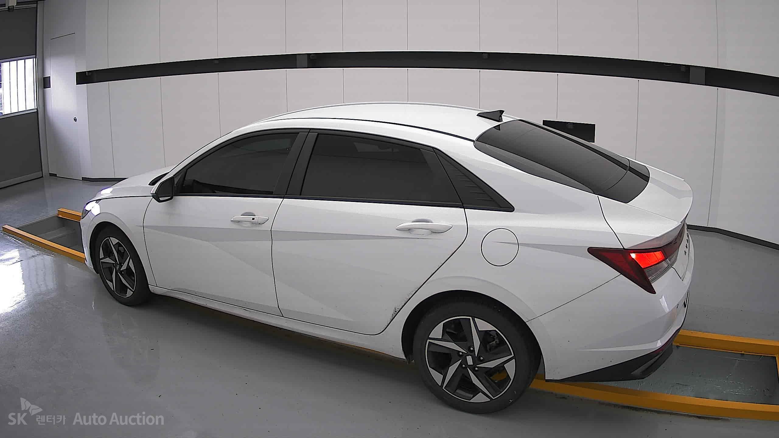 2023 - hyundai avante