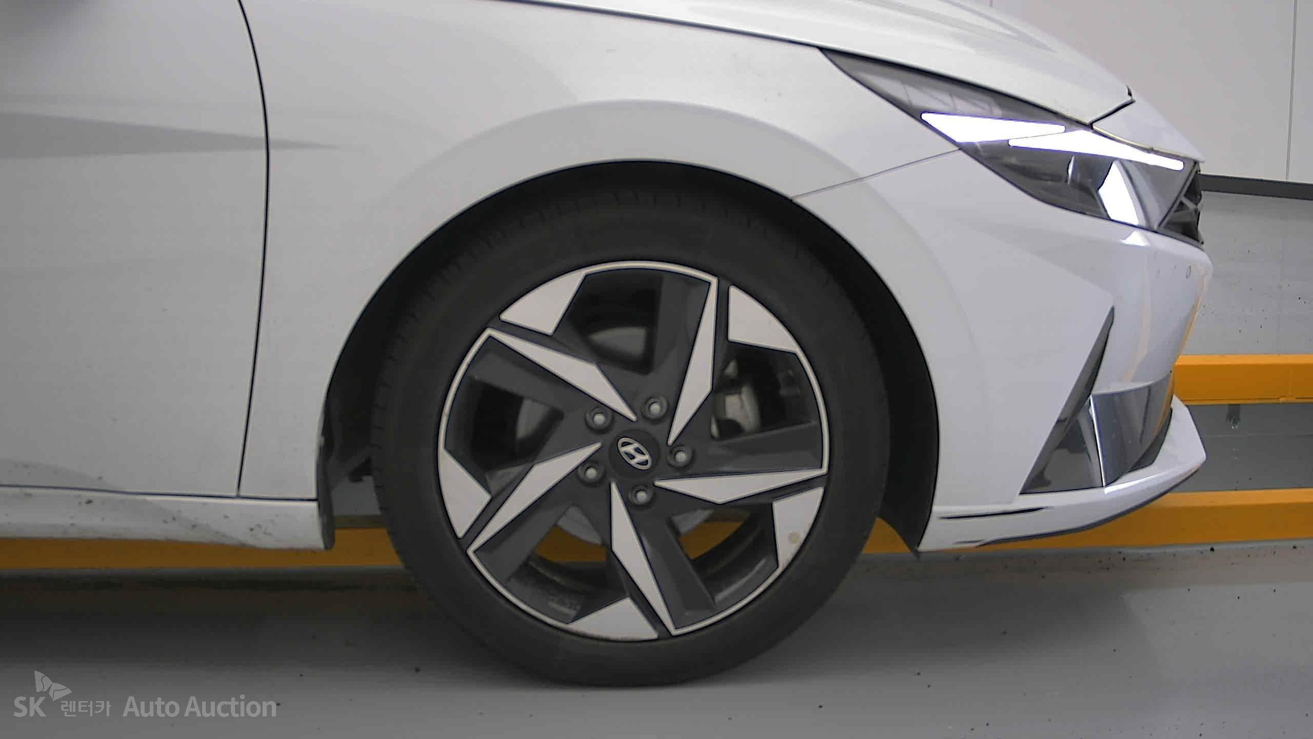 2023 - hyundai avante