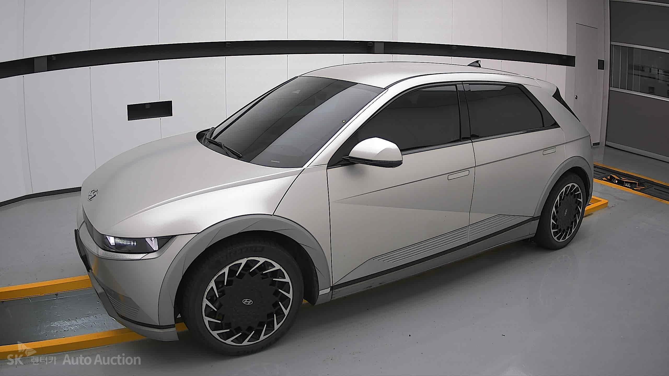 2022 - hyundai ioniq