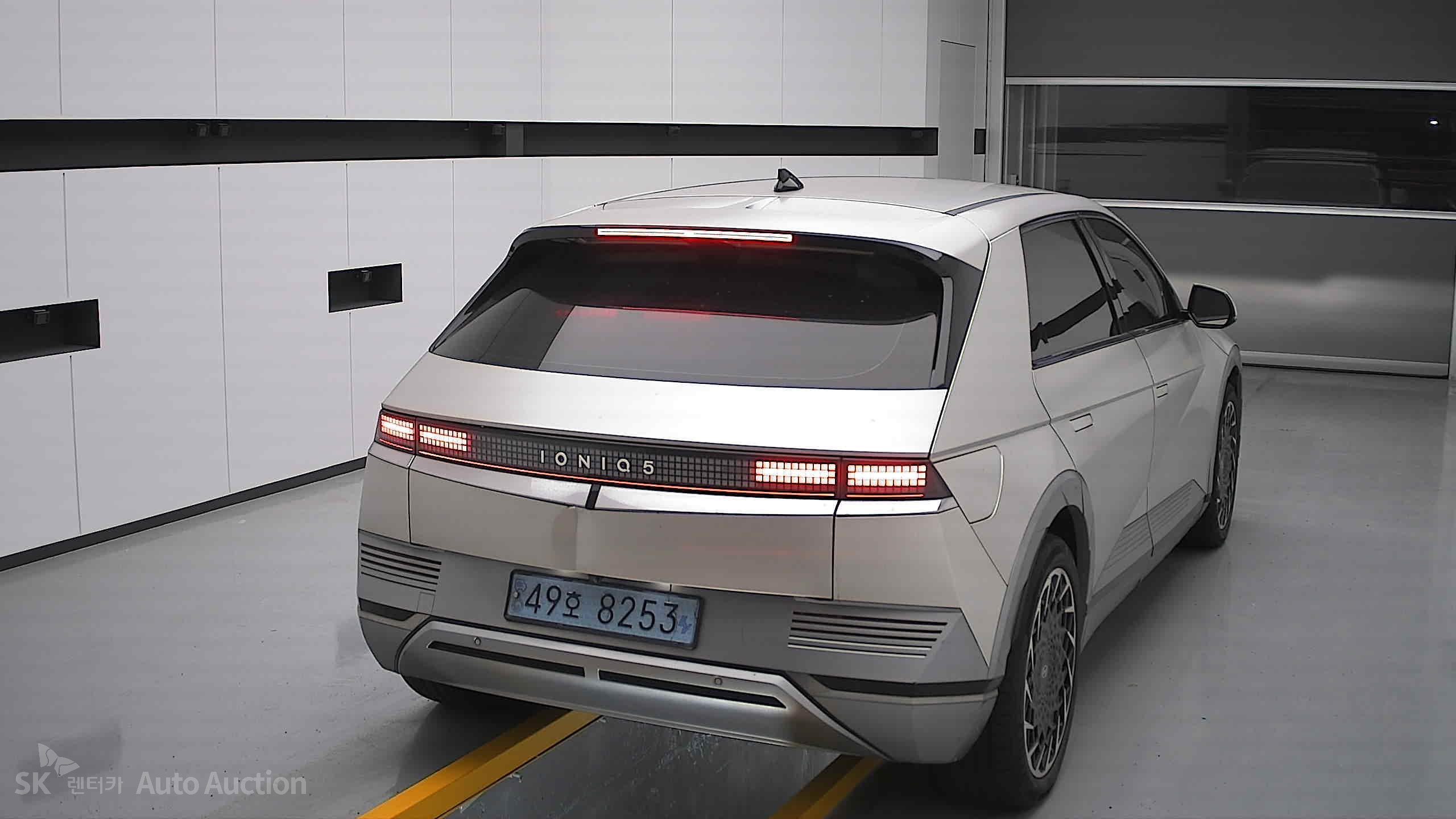 2022 - hyundai ioniq