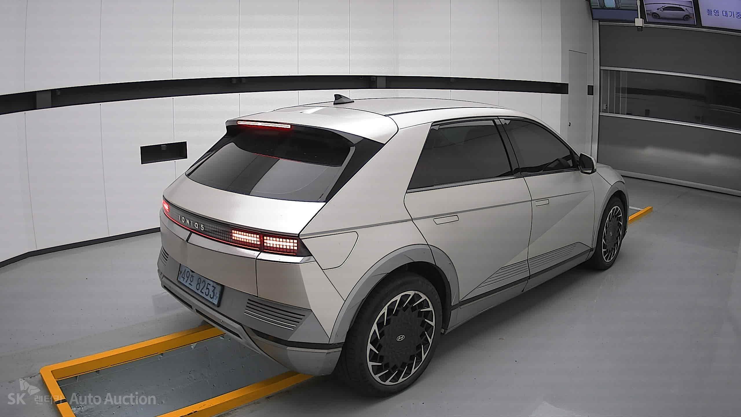 2022 - hyundai ioniq