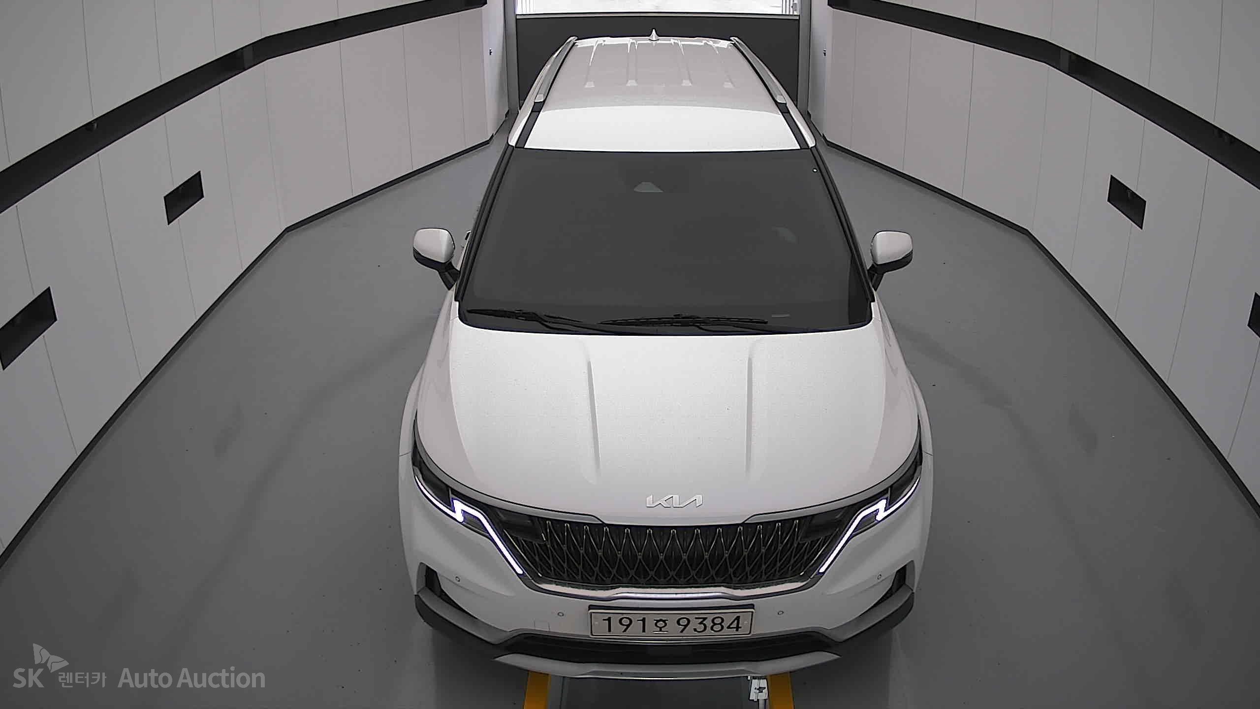 2023 - kia carnival