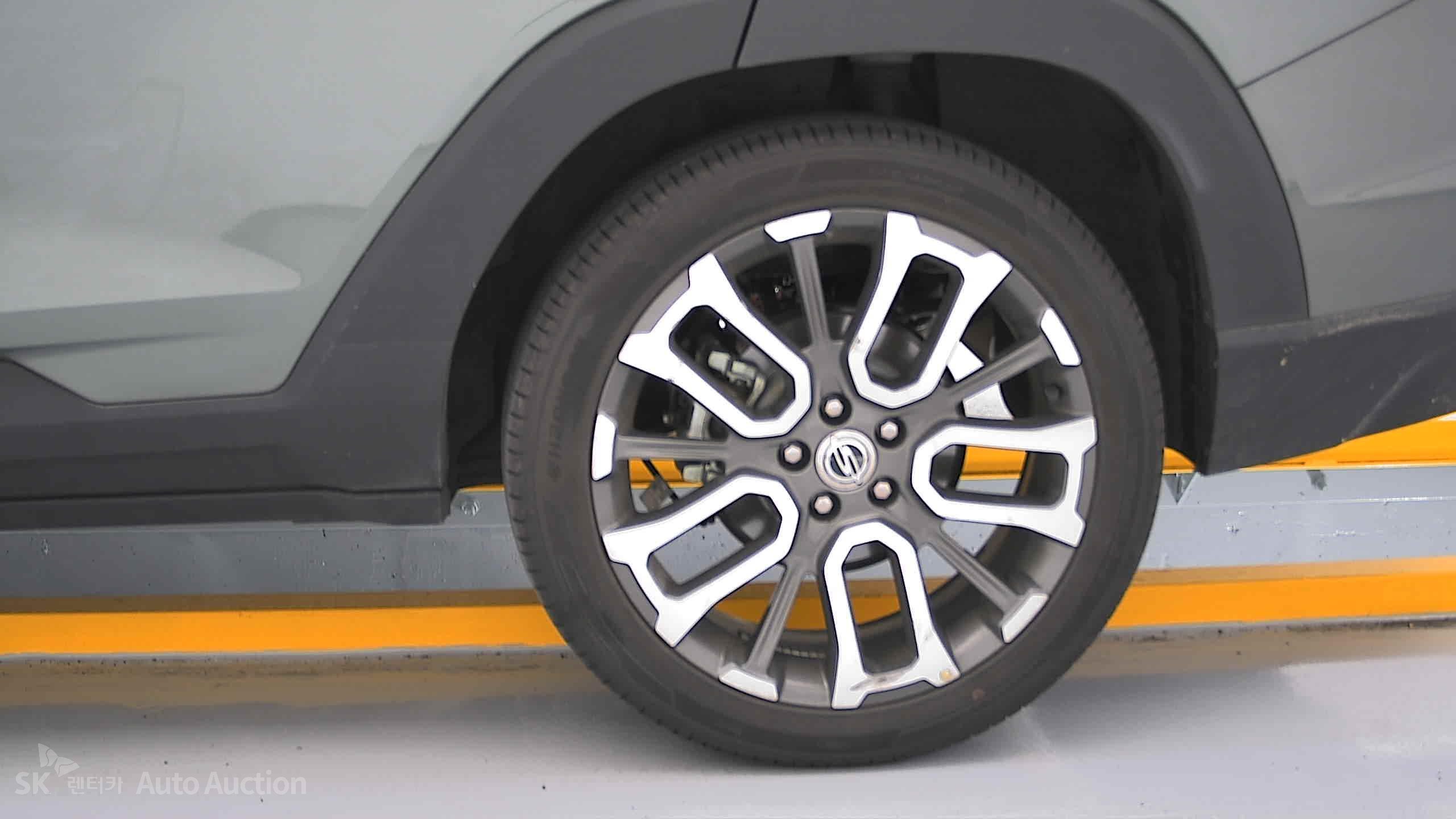 2023 - kg mobility (ssangyong) torres