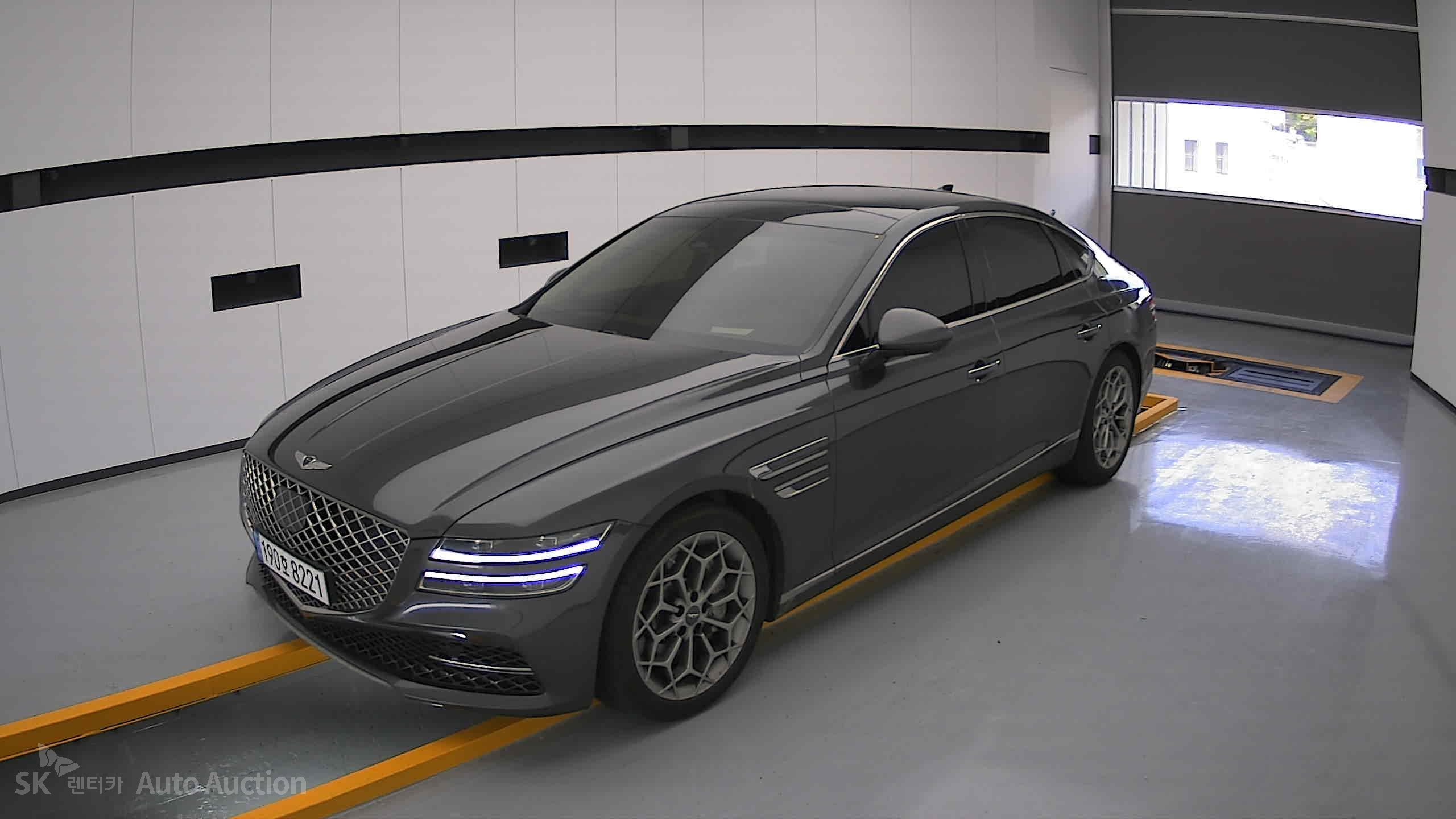 2022 - genesis g80