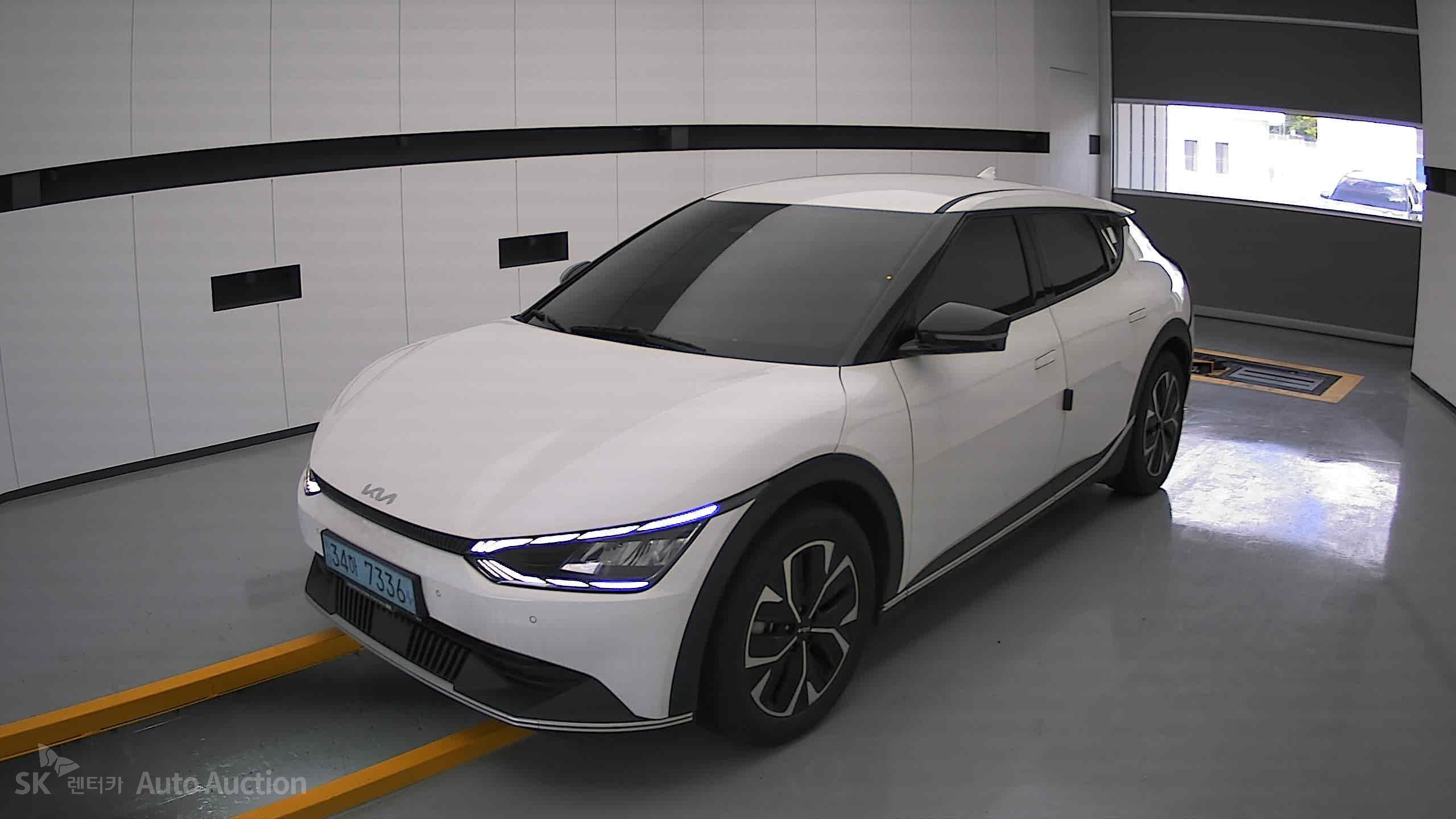 2023 - kia ev6