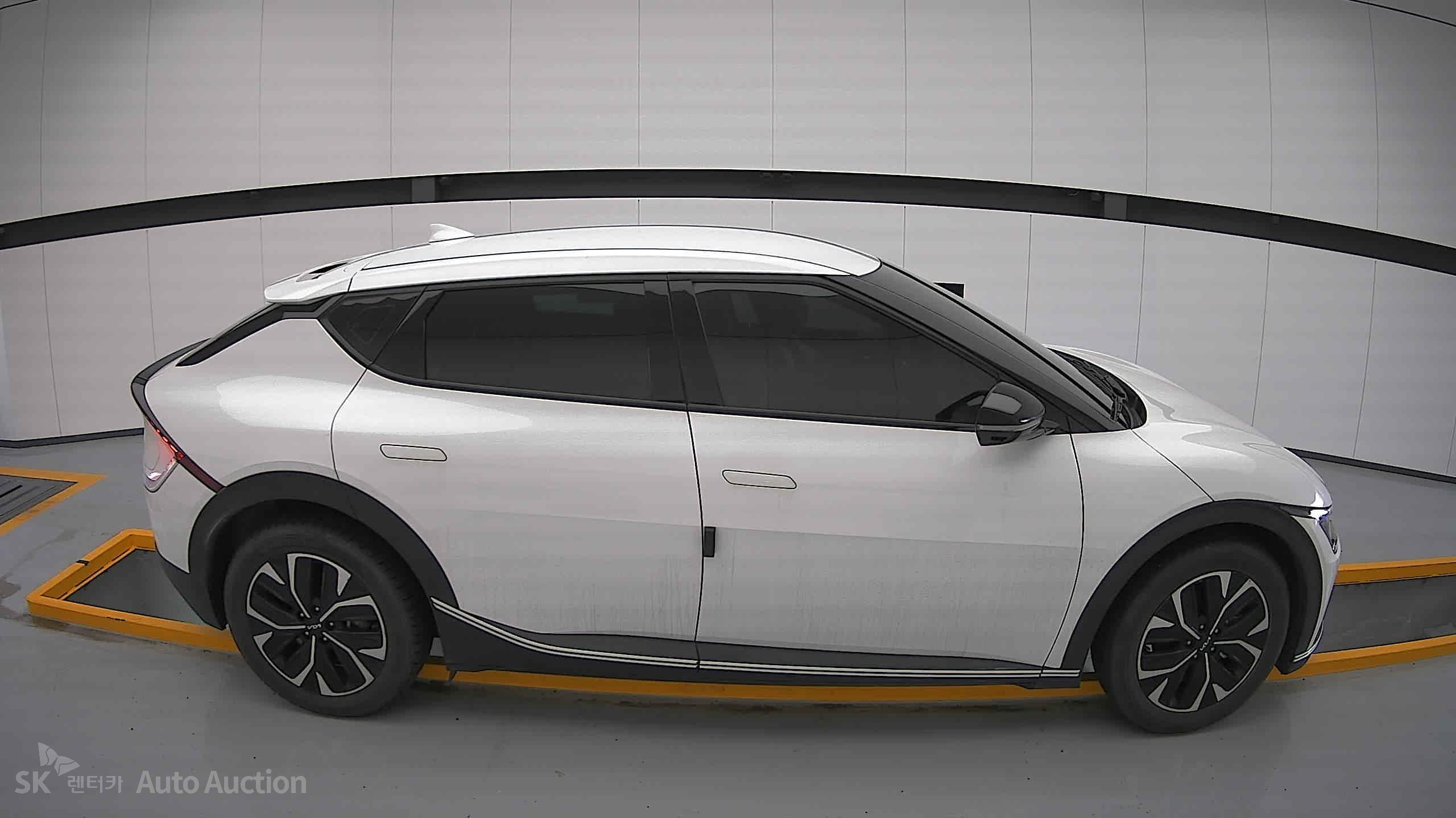 2023 - kia ev6