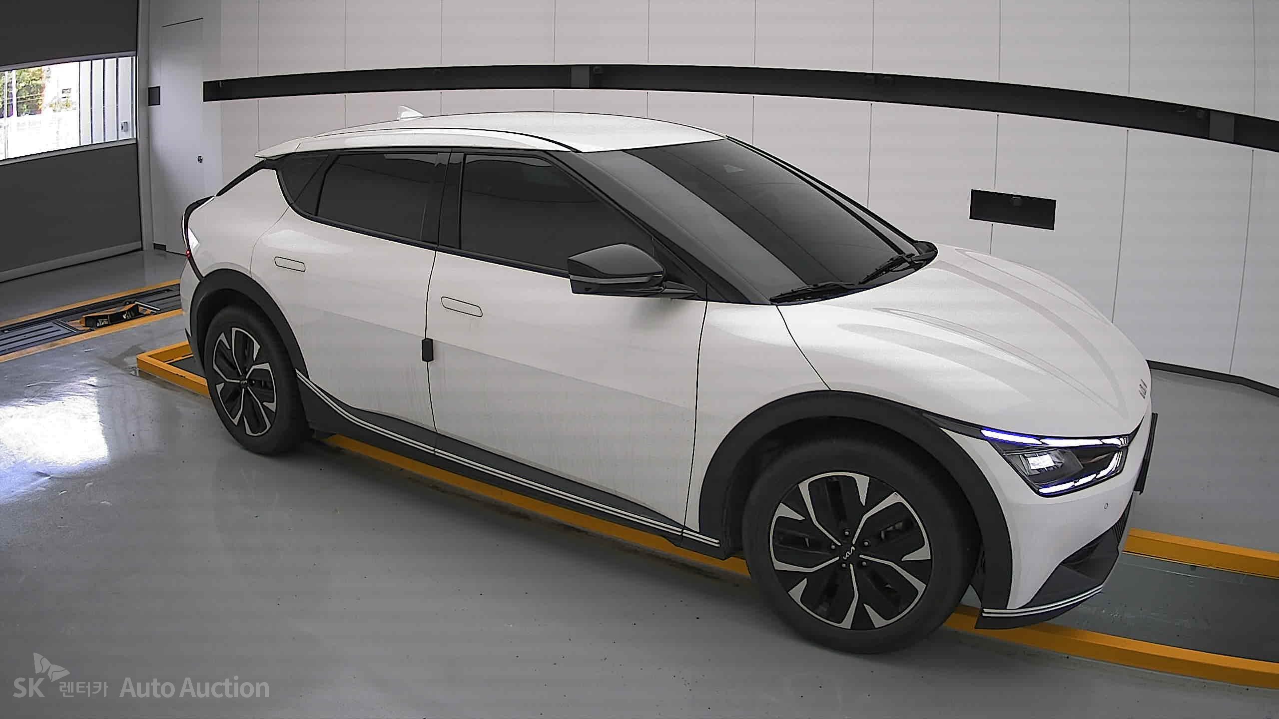 2023 - kia ev6