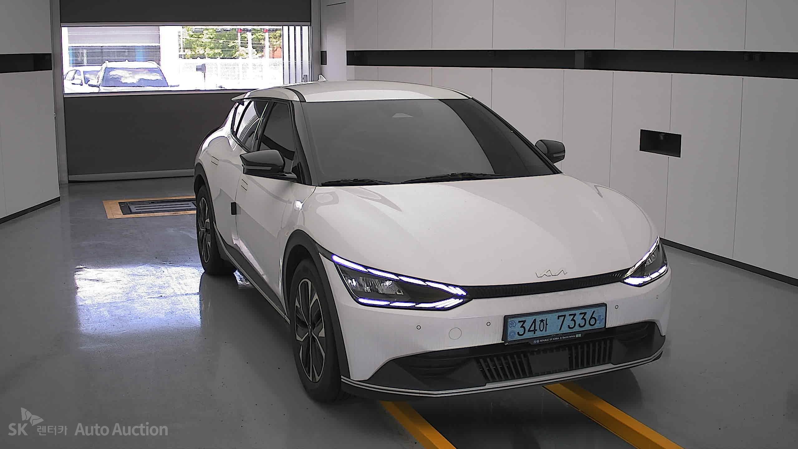 2023 - kia ev6