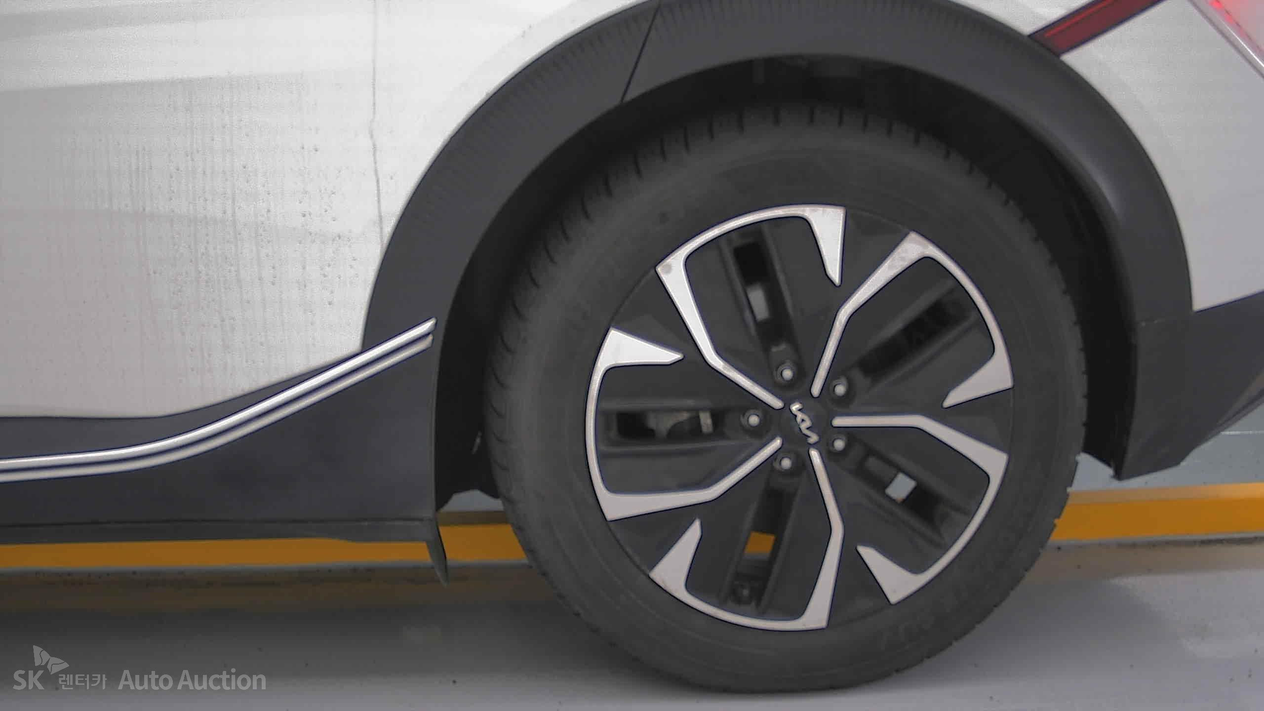 2023 - kia ev6
