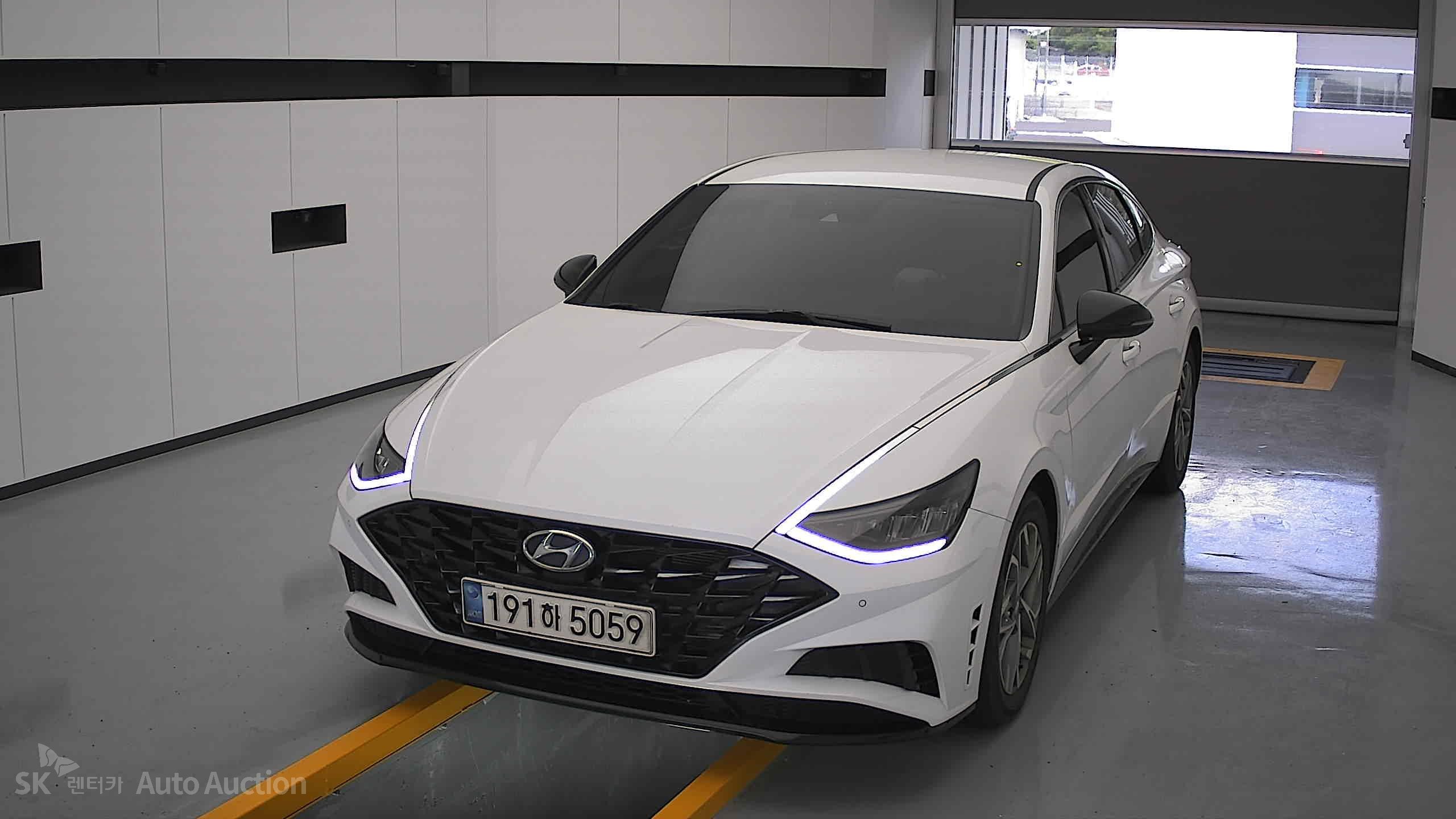 Hyundai Sonata(DN8) G2.0 프리미엄 플러스