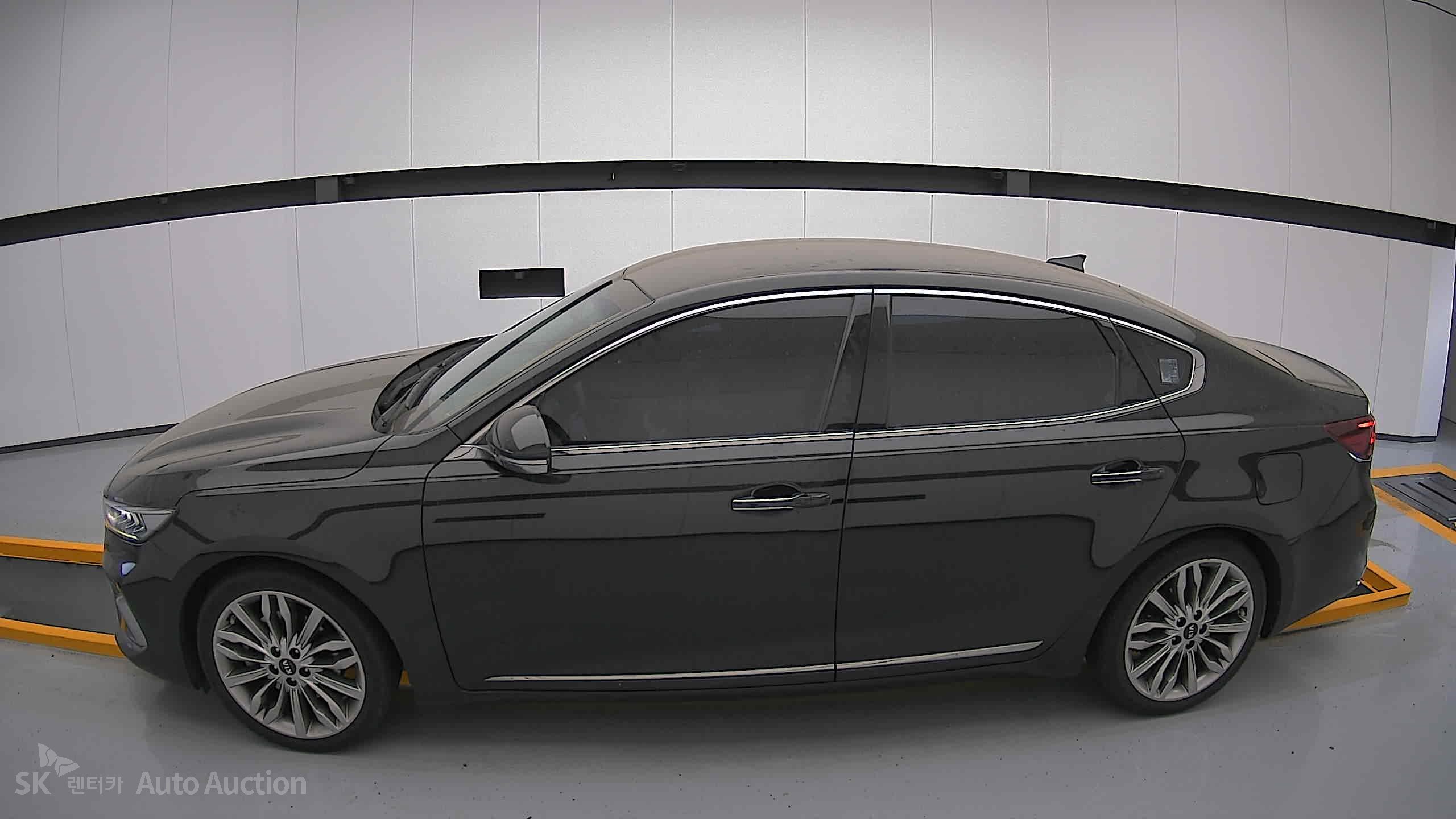 2021 - kia k7