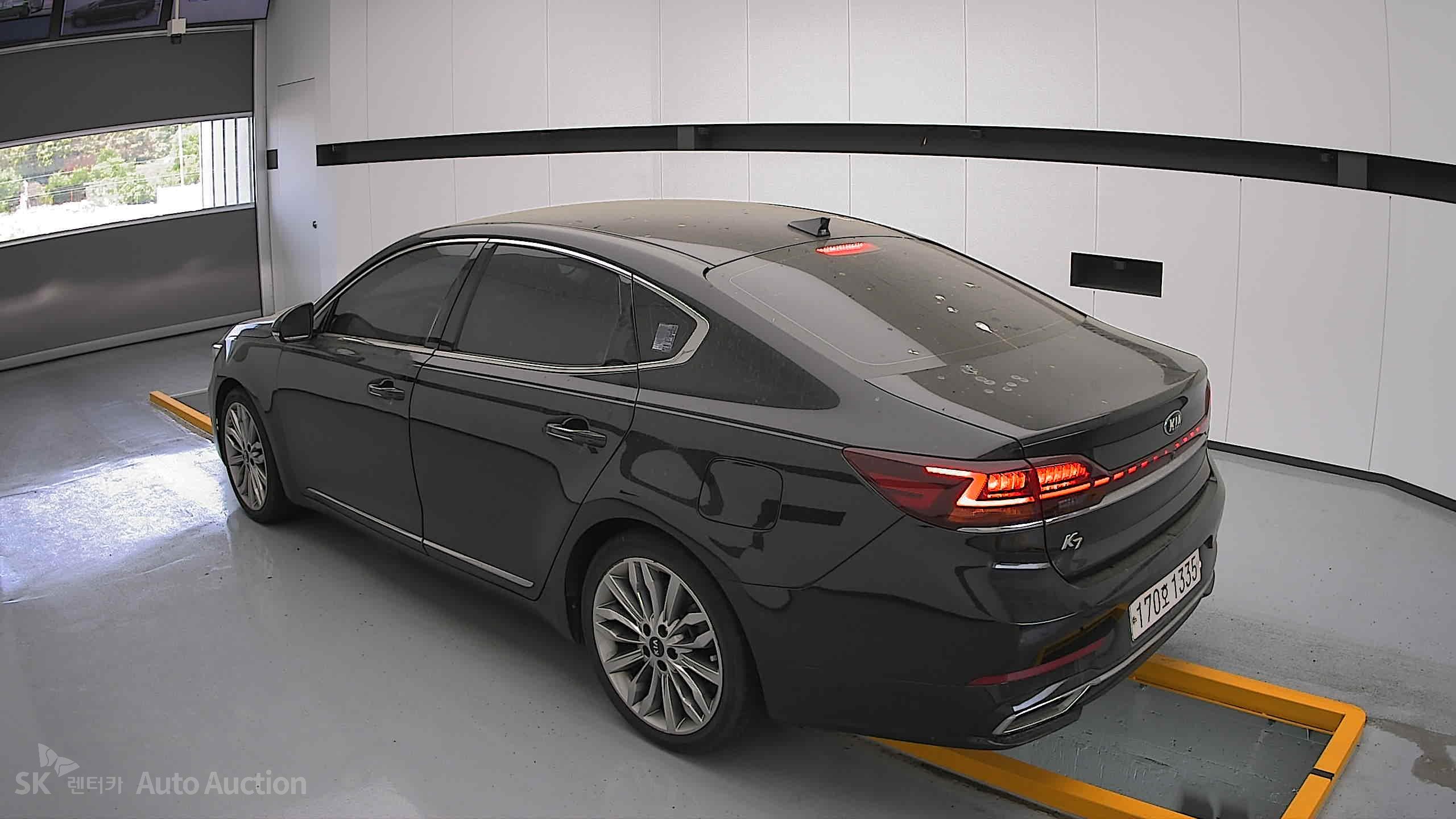 2021 - kia k7